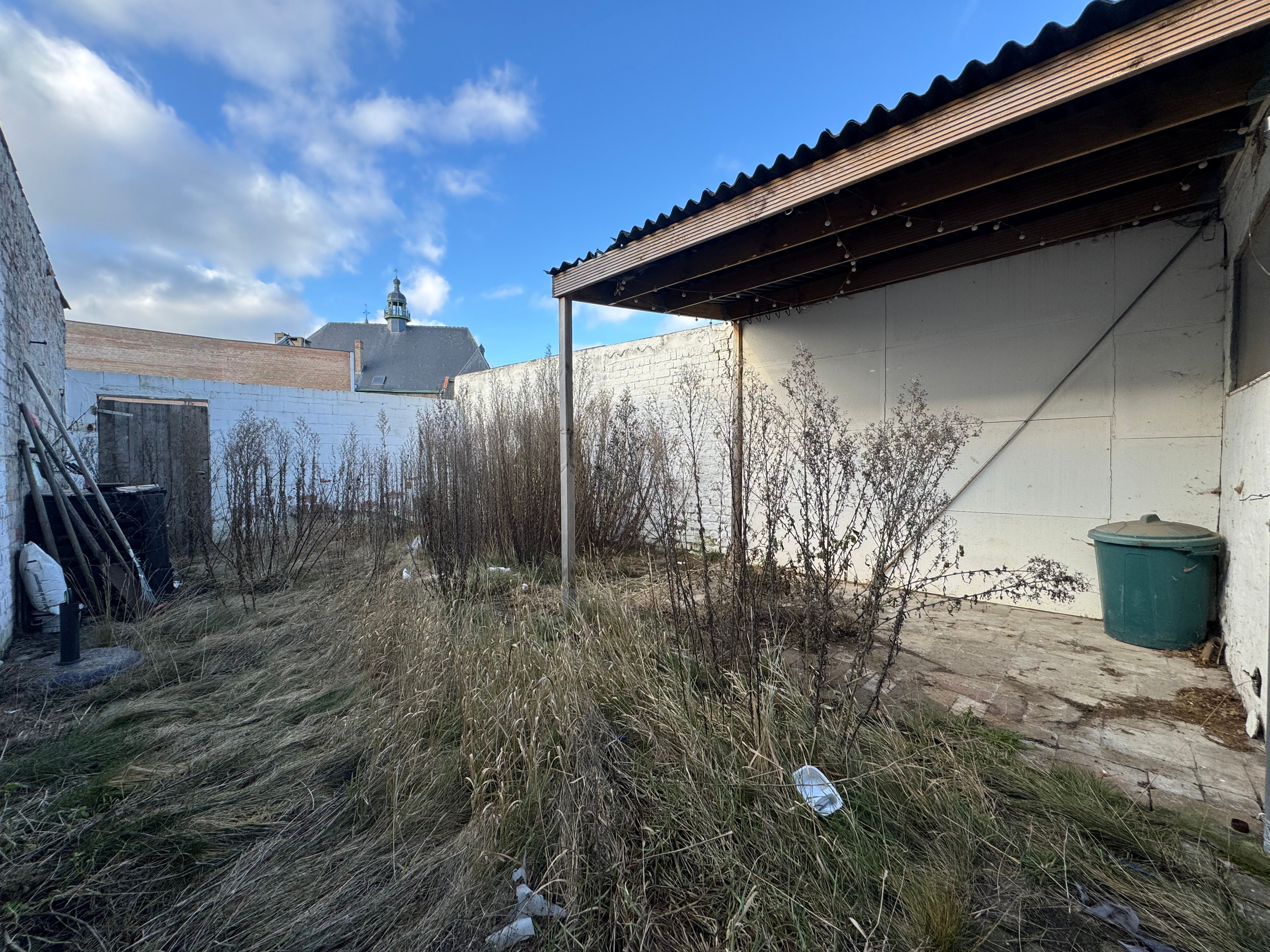 Te renoveren rijwoning Middelkerke foto 13