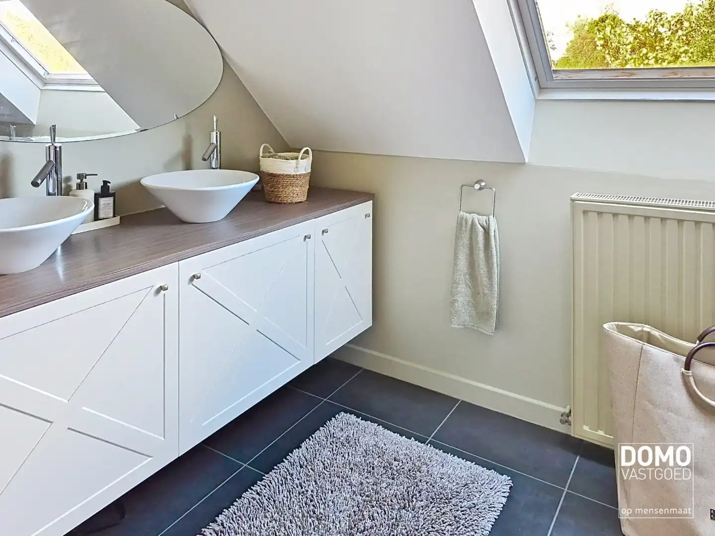 Warme gezinswoning met prachtige tuin in hartje Kortessem foto 8