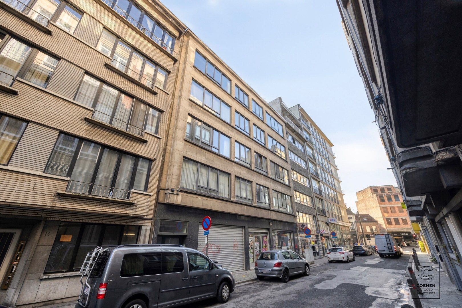 Ruim en verzorgd appartement van 121 m² op een centrale ligging te Antwerpen! foto 14