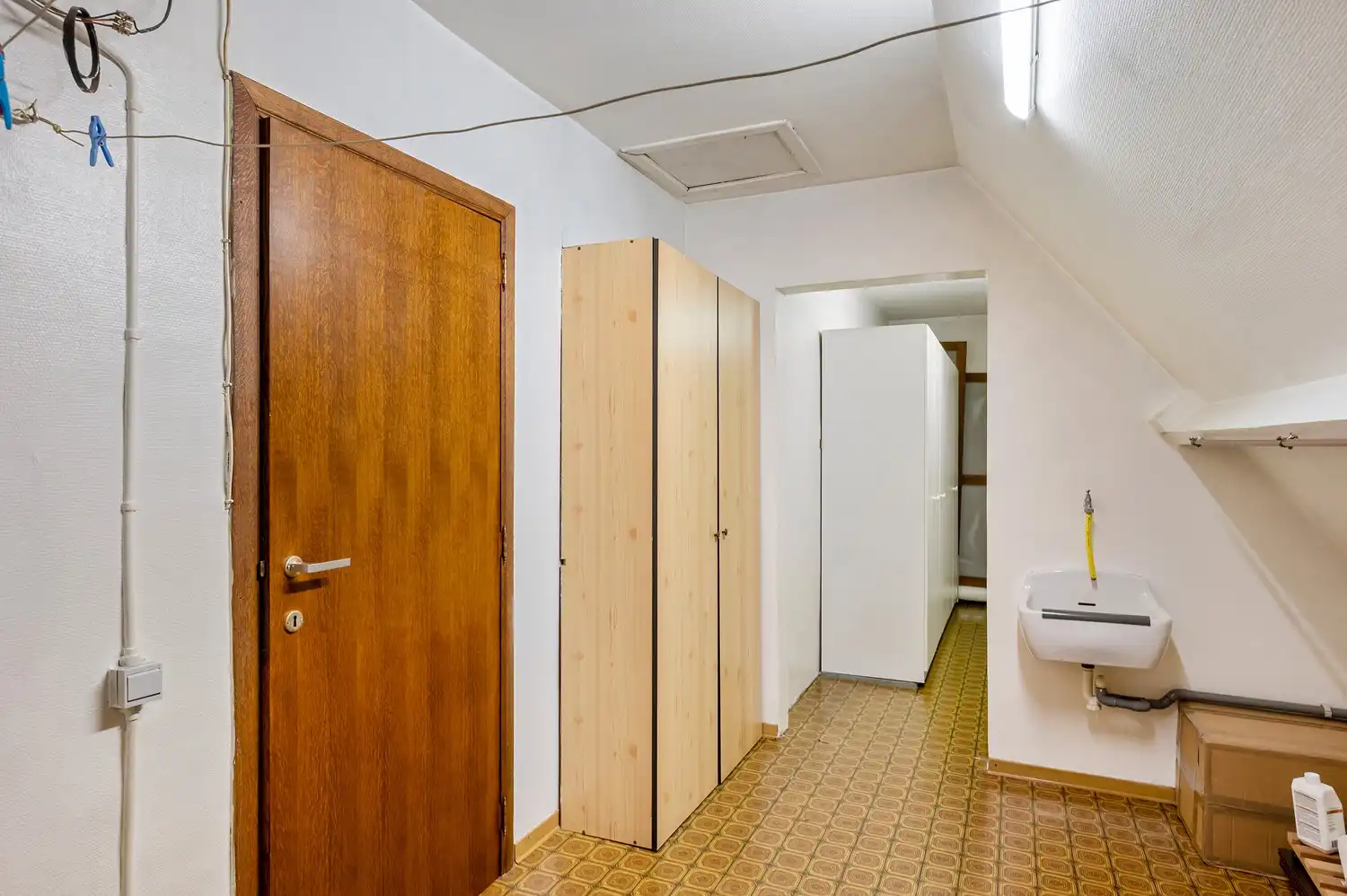 PRACHTIGE OP TE FRISSEN WONING OP EEN RUSTIGE LOCATIE foto 17