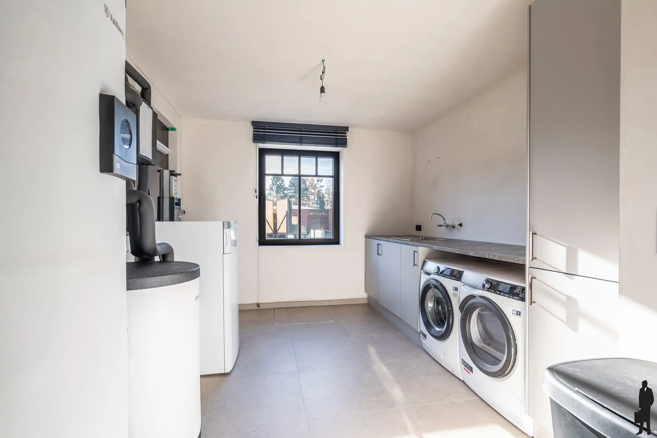 Hoogwaardig afgewerkte nieuwbouwvilla nabij natuur te Mol foto 24