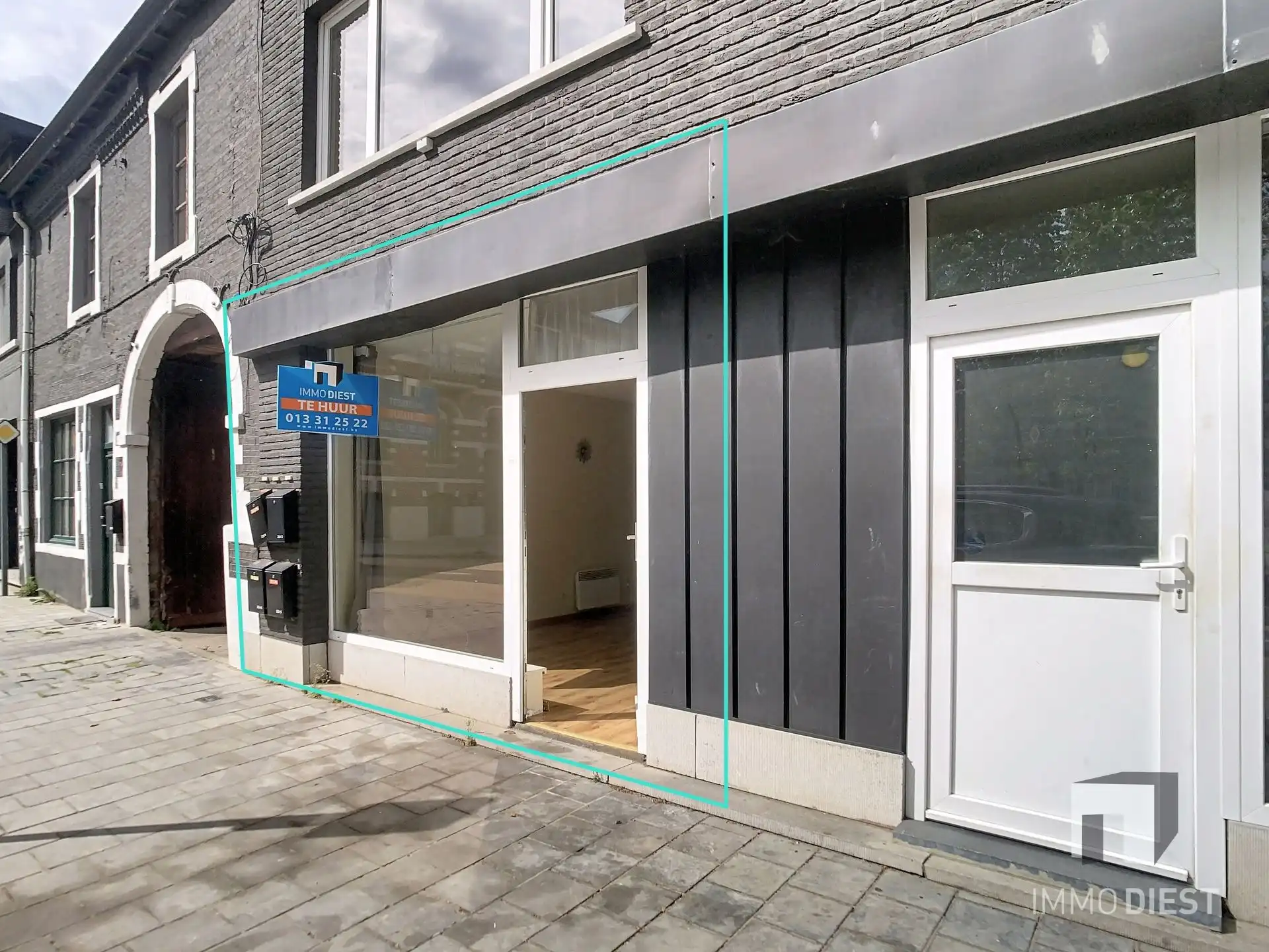 Appartement foto {{pictureIndex}}