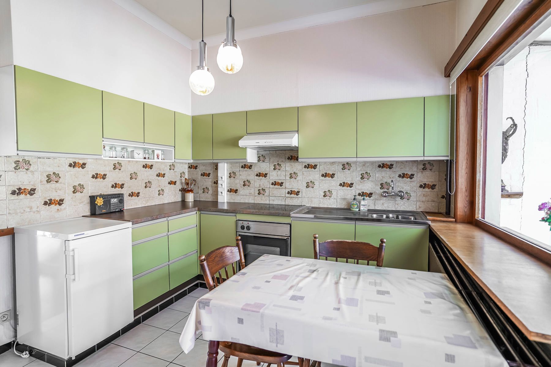 Gunstig gelegen, op te frissen HOB-woning te Kapelle-Op-Den-Bos foto 10