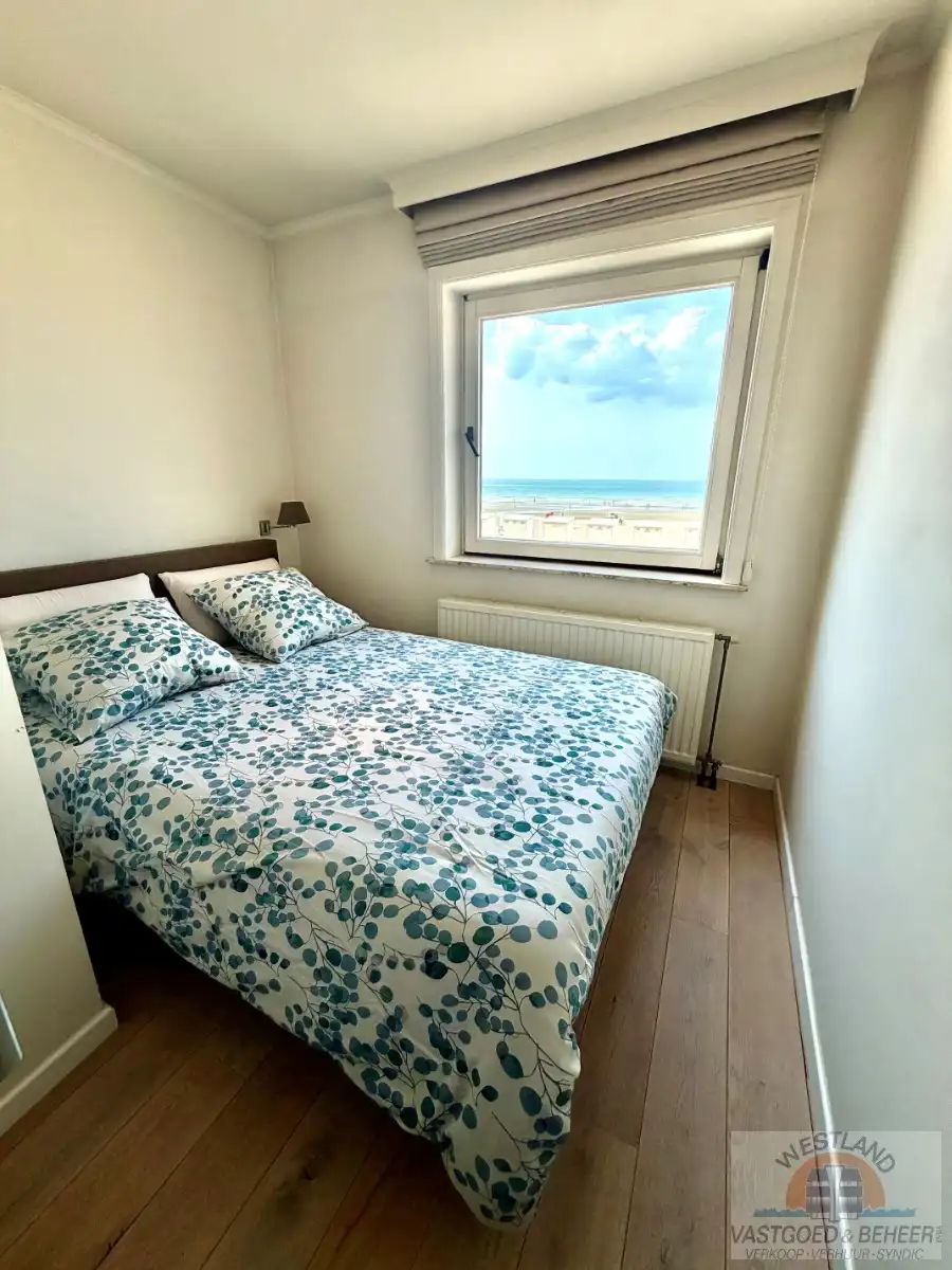 Luxueus appartement te koop aan de Zeedijk in Sint-Idesbald – Een unieke kans voor uw toekomst! foto 10