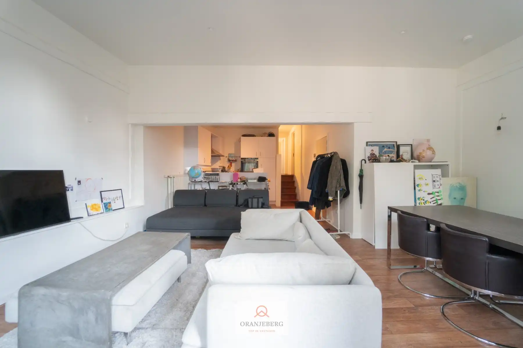 Uniek gelegen appartement in hartje Gent op het Sint-Baafsplein foto 11