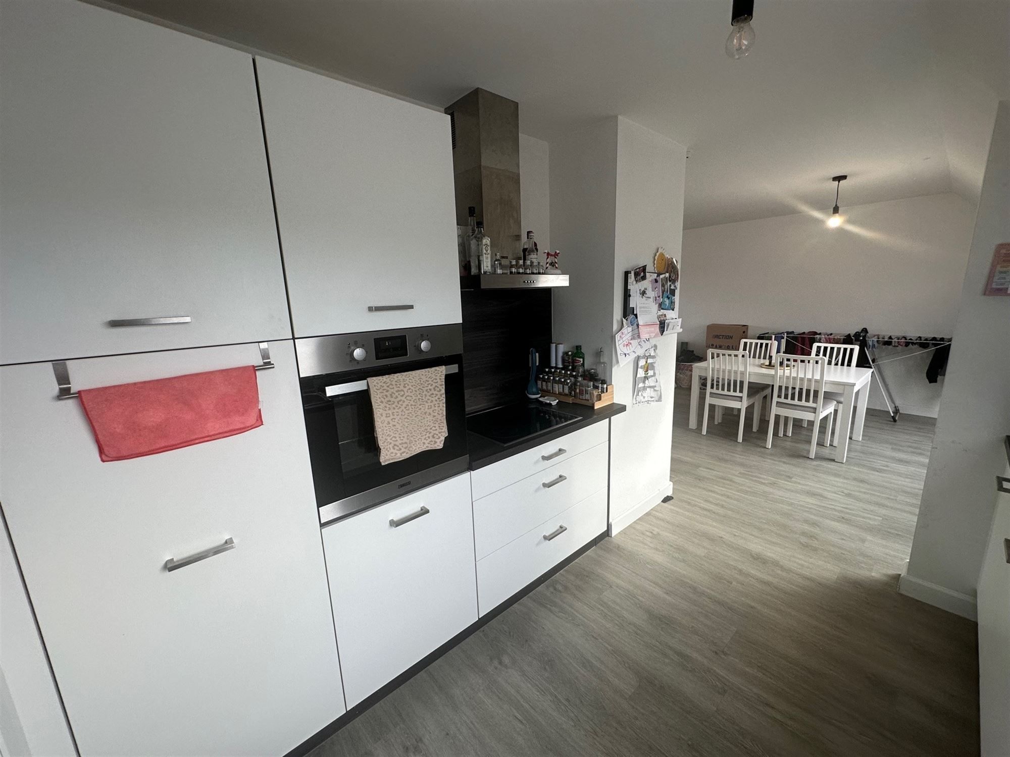 Duplex-appartement met 3 slaapkamers te Wieze foto 5