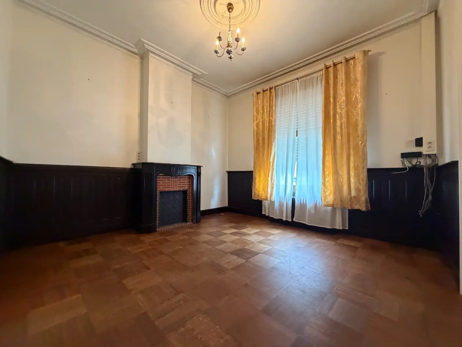 Prachtig herenhuis in het centrum van Kruishoutem foto 4