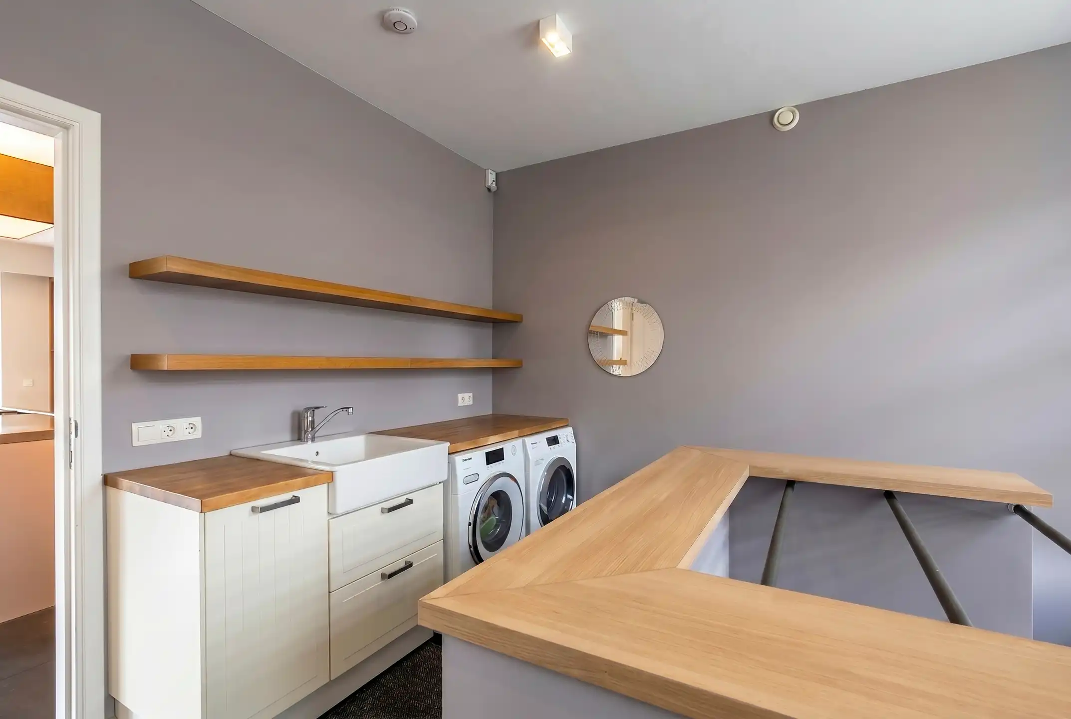 Verrassend ruime woning op toplocatie met binnenzwembad foto 24