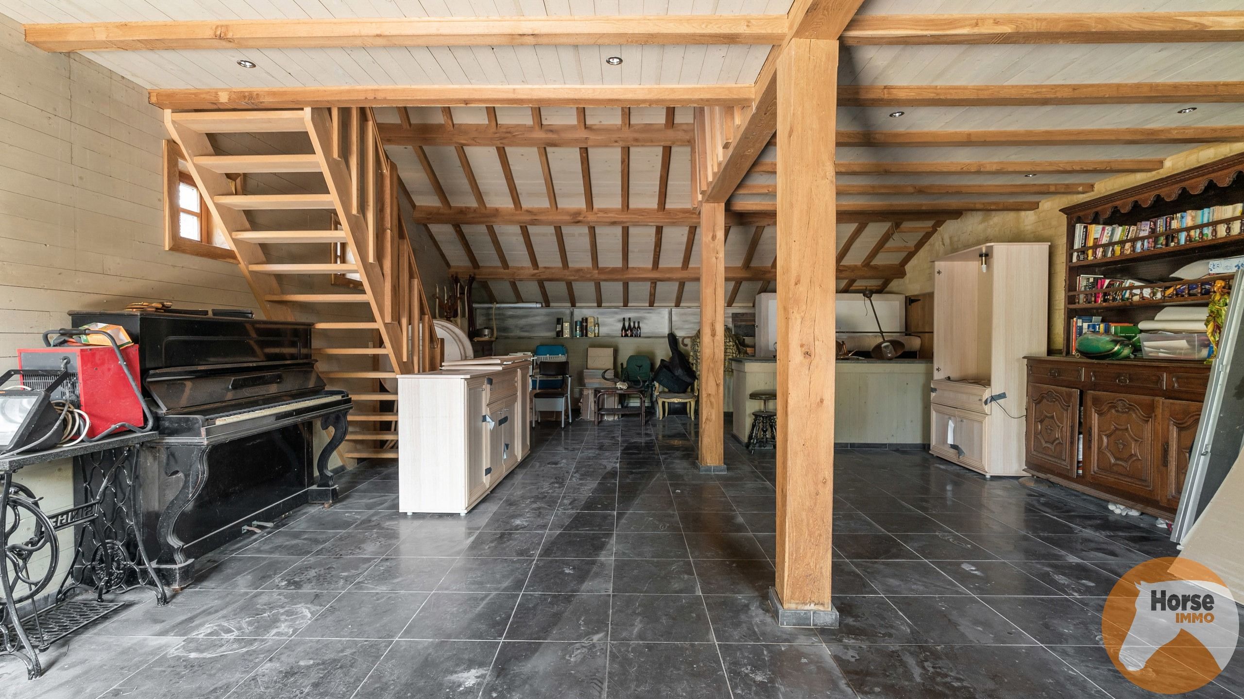 ZELZATE - Landhuis met bijgebouw, zwembad en paardenstallen foto 28