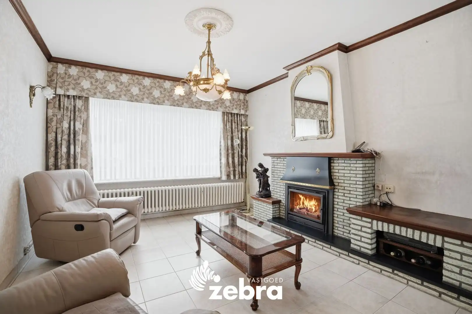 Te renoveren woning op ruim perceel in Eernegem! foto 4