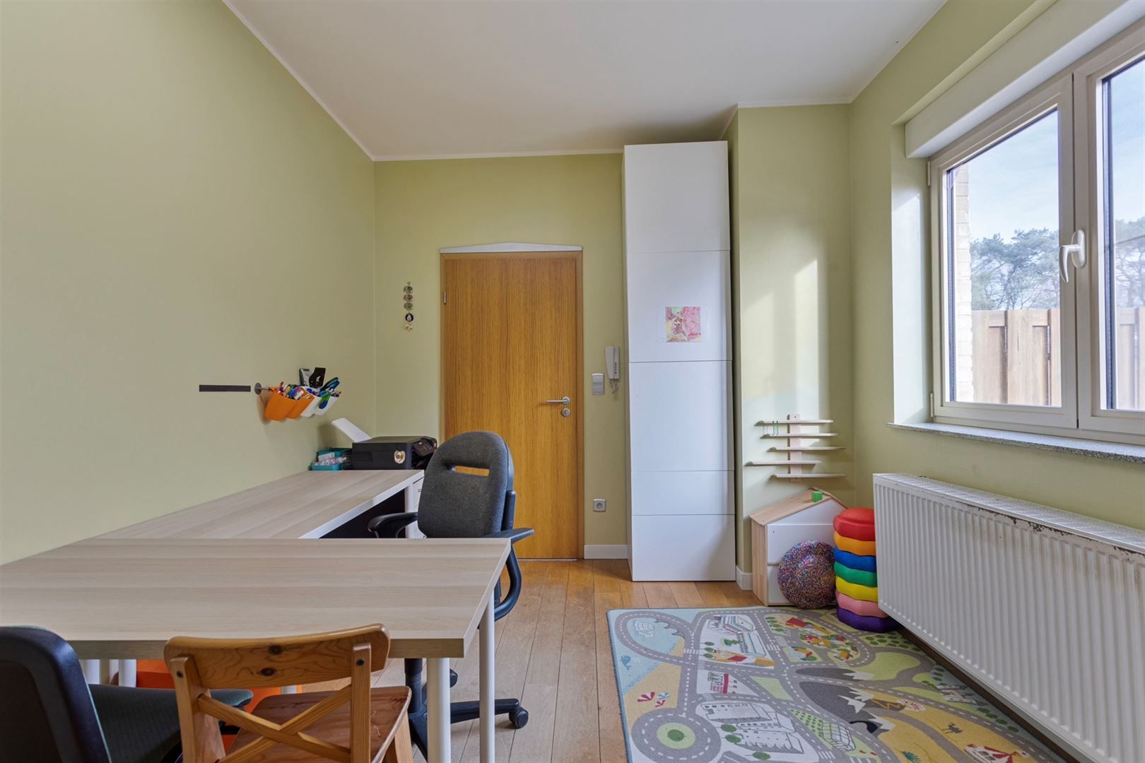 TE KOOP: Ruime woning met praktijkruimte in Maasmechelen! foto 29