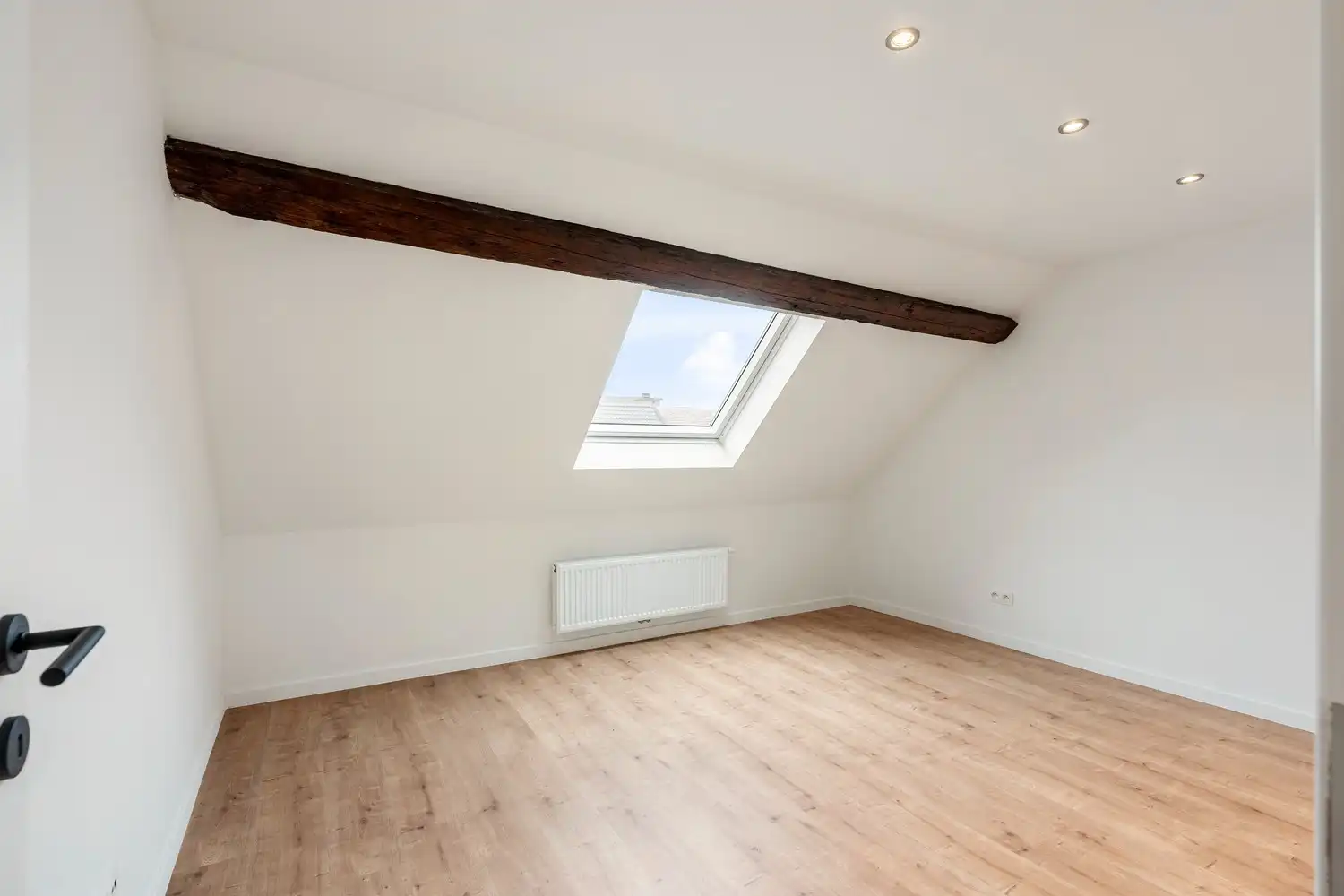 Stijlvol gerenoveerde woning (3slpk) in het hart van Aarschot (Volledig conform) foto 13