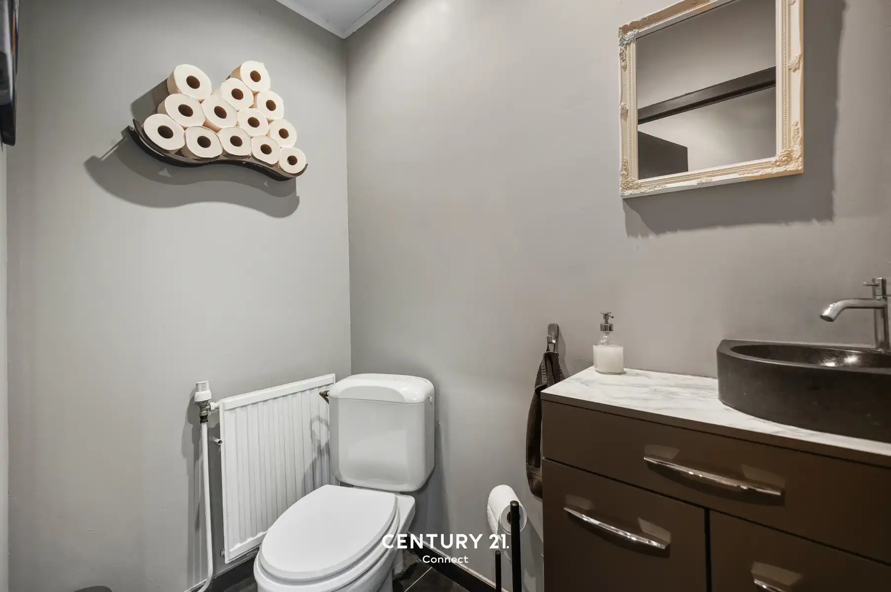 Stadswoning met tuin en dubbele garage foto 11