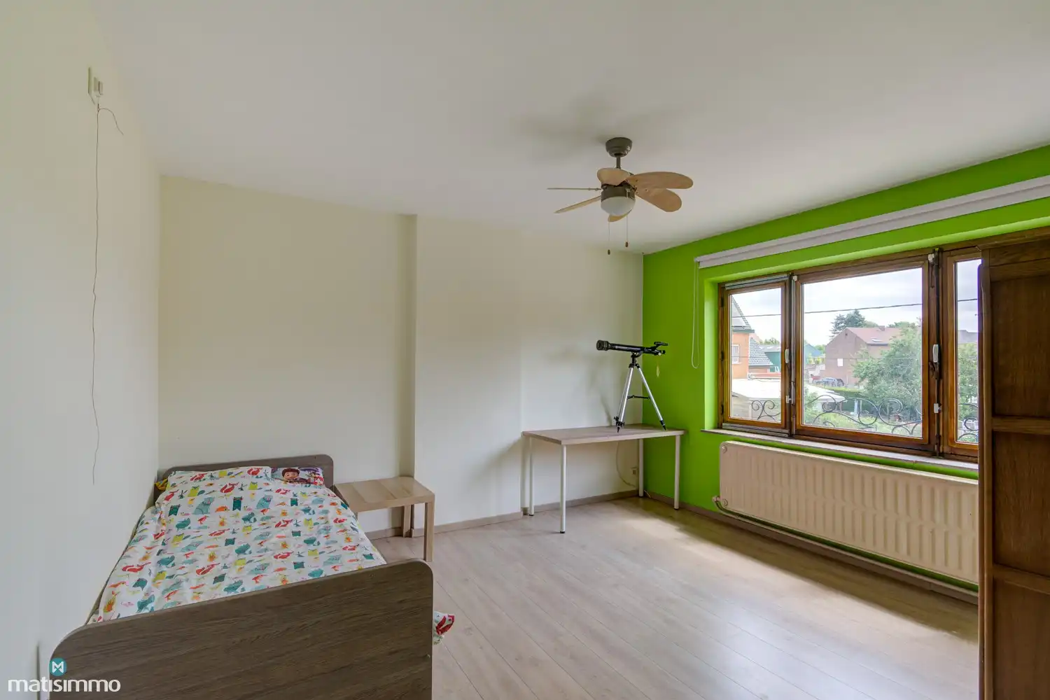RUIME GEZINSWONING MET 3 SLAAPKAMERS EN EEN RIANTE TUIN OP EEN PERCEEL VAN 1.411 M² NABIJ HET CENTRUM VAN TONGEREN foto 23