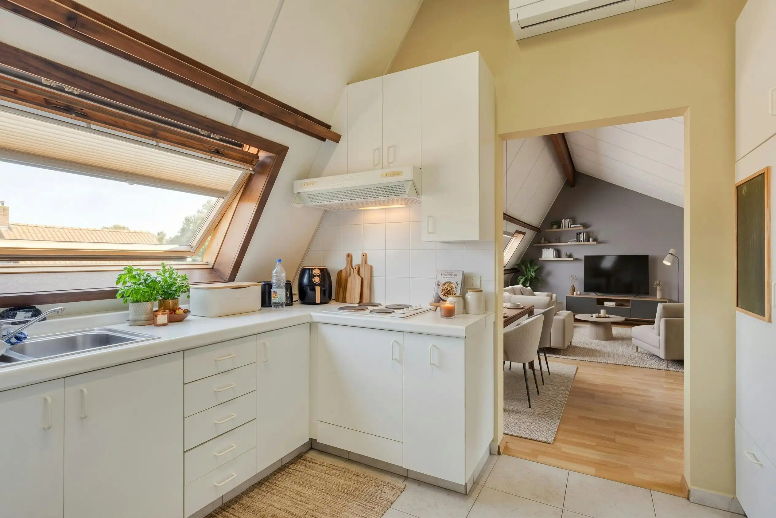 Dakappartement met grote garage te koop in Lichtervelde foto 3