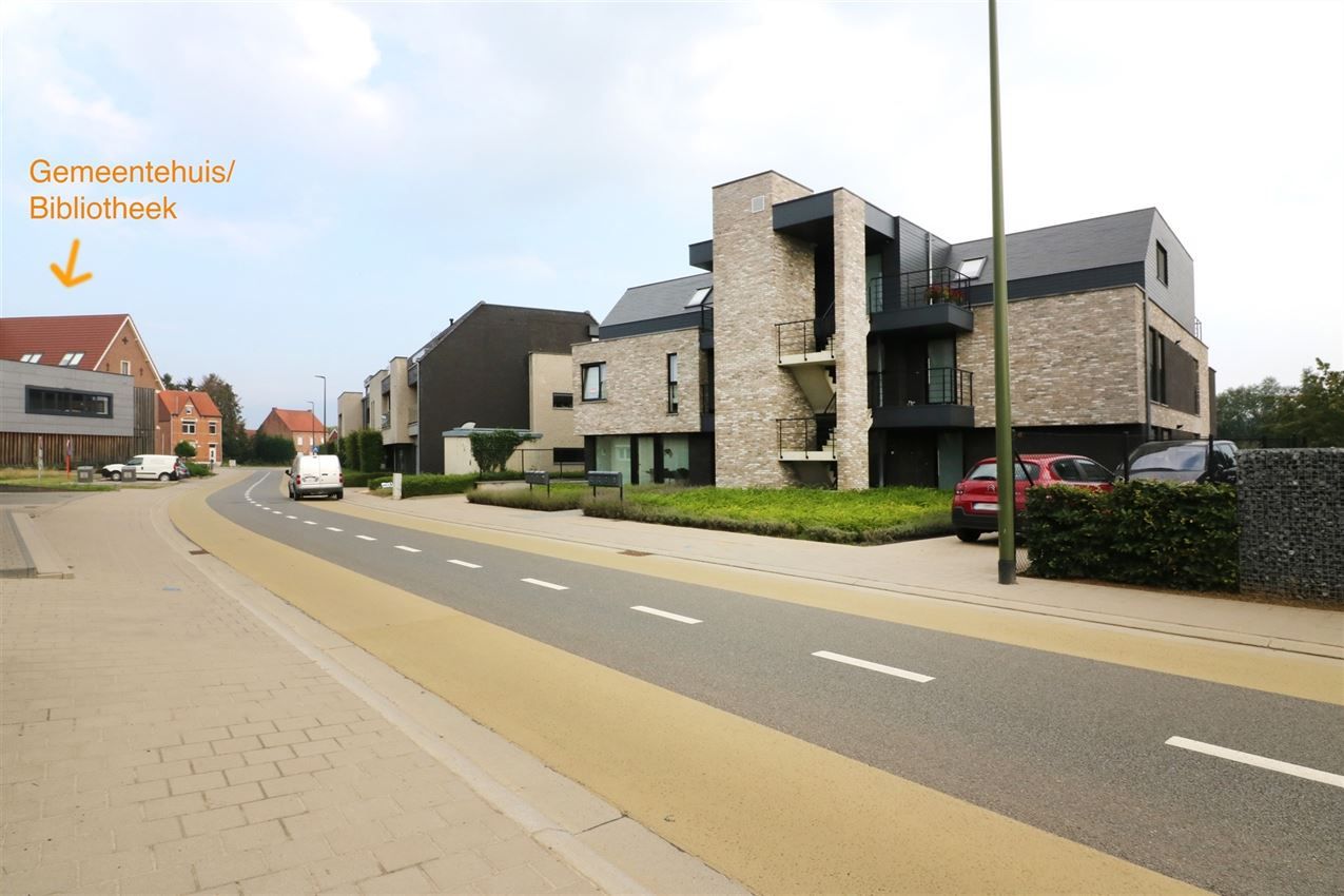 Recent gebouwde handelszaak in hartje Tielt foto 35