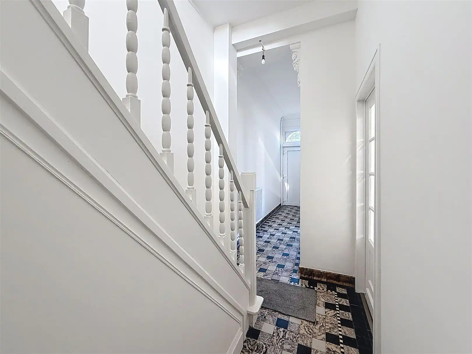 Gerenoveerde stadswoning, 4 slpks, tuin, terras, 2a 43ca foto 15