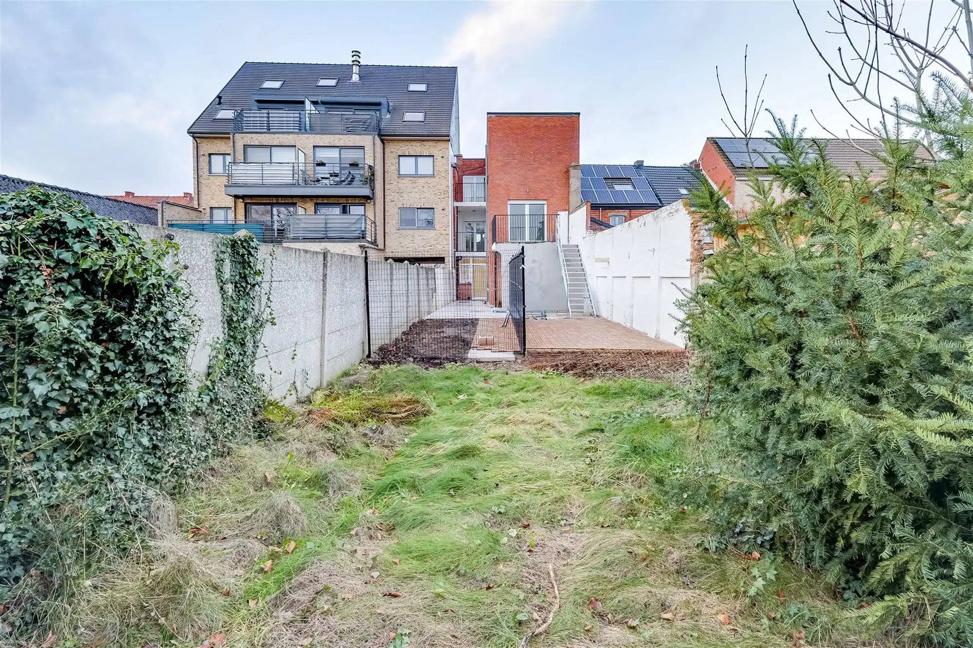 Instapklaar appartement met tuin en terras foto 13