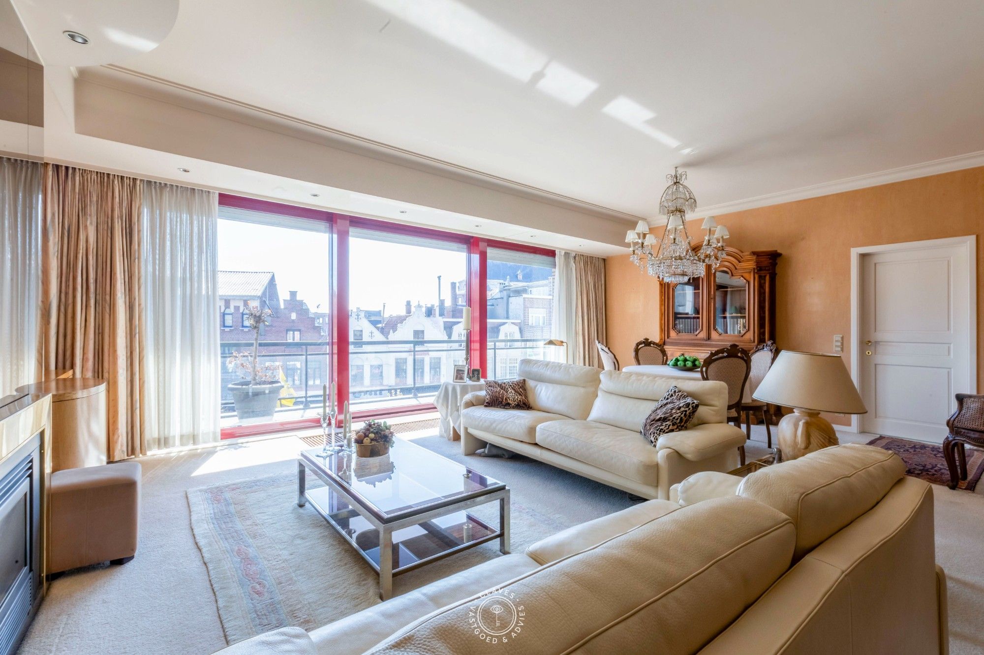 Ruim en energiezuinig appartement in het levendige hart van Sint-Niklaas foto 7