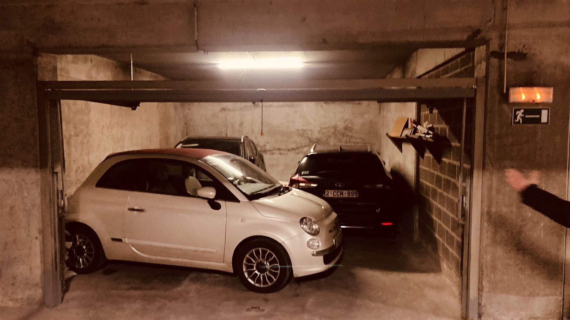 FRONTAAL ZEEZICHT / DUBBELE GARAGE foto 34