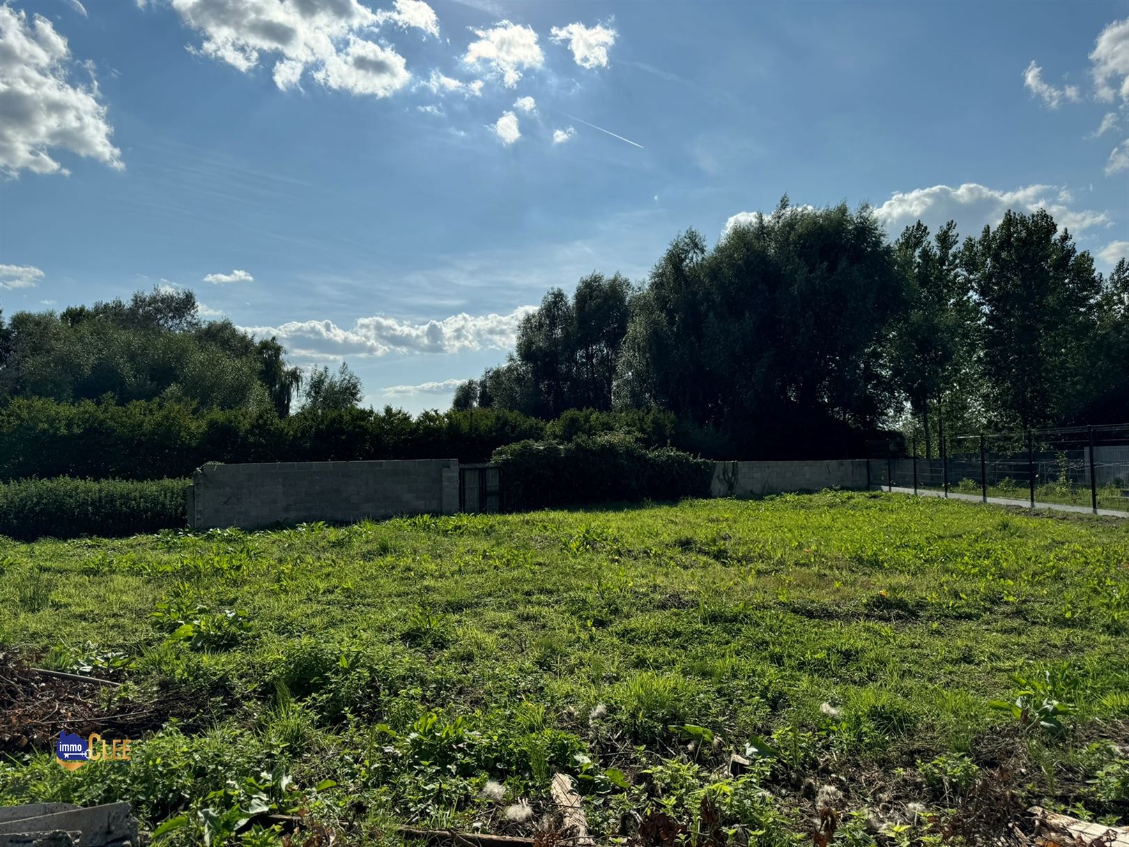 Bouwgrond op perceel van 6a 03ca (Lot 2) foto 3