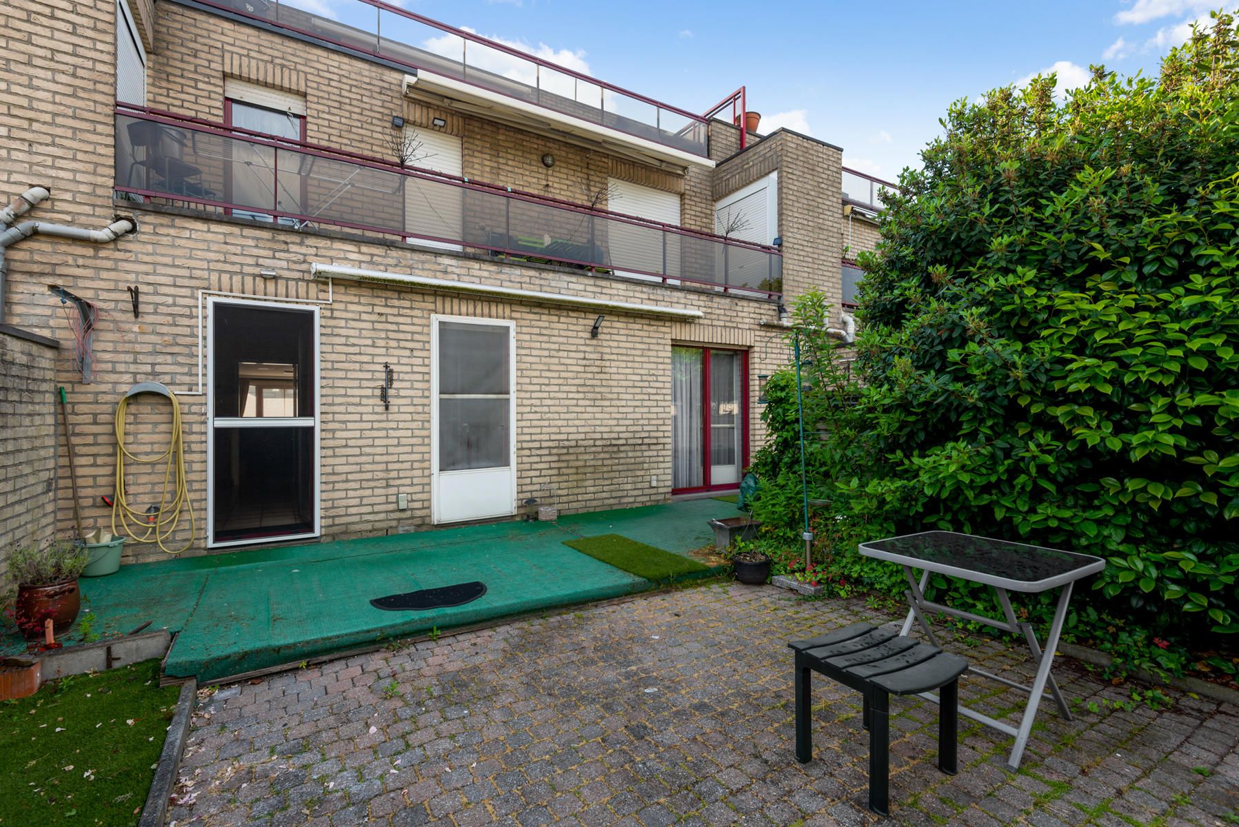 Gelijkvloers appartement met tuin en ondergrondse garagebox foto 6