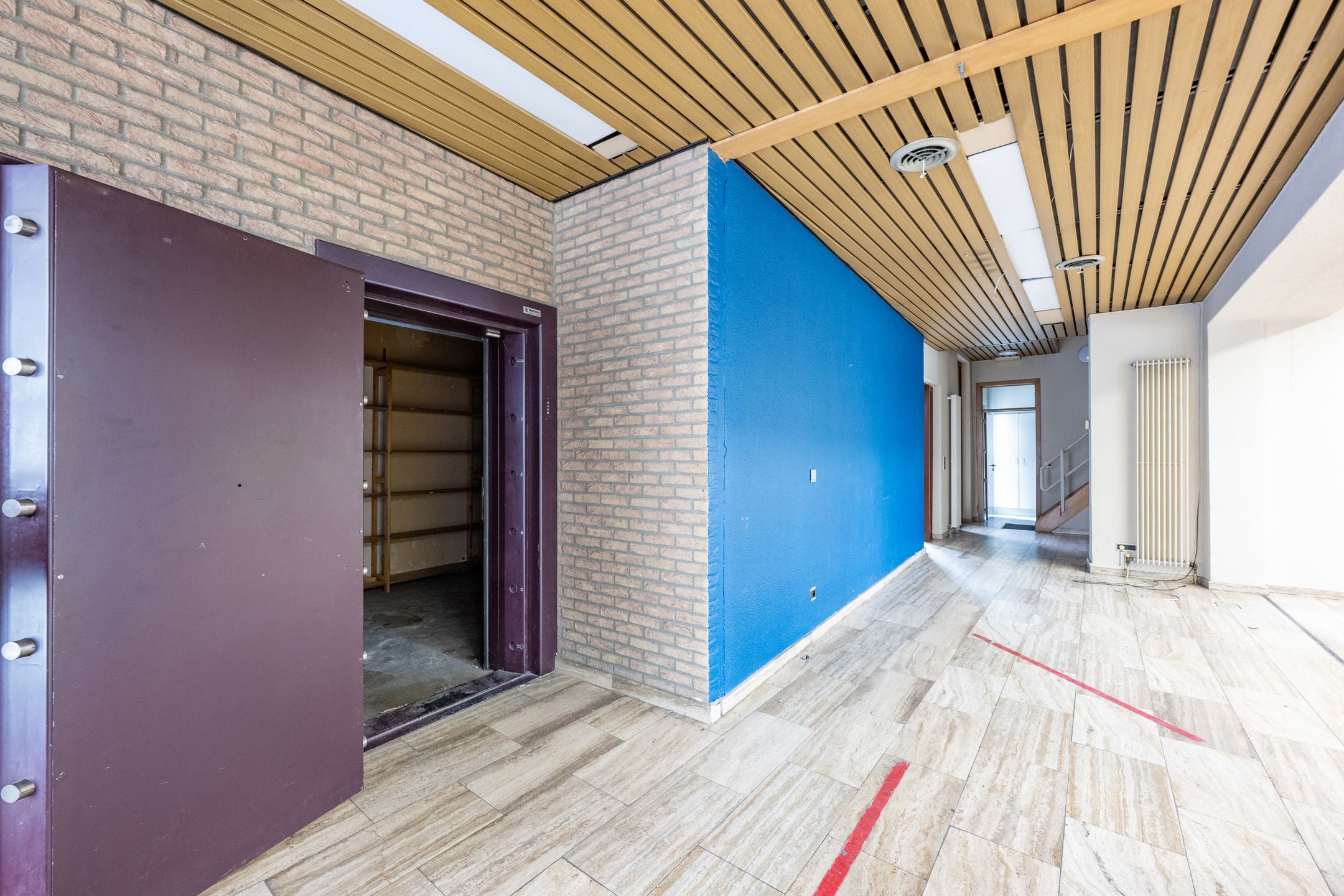 Te Huur Kantoor te Borgerhout foto 5