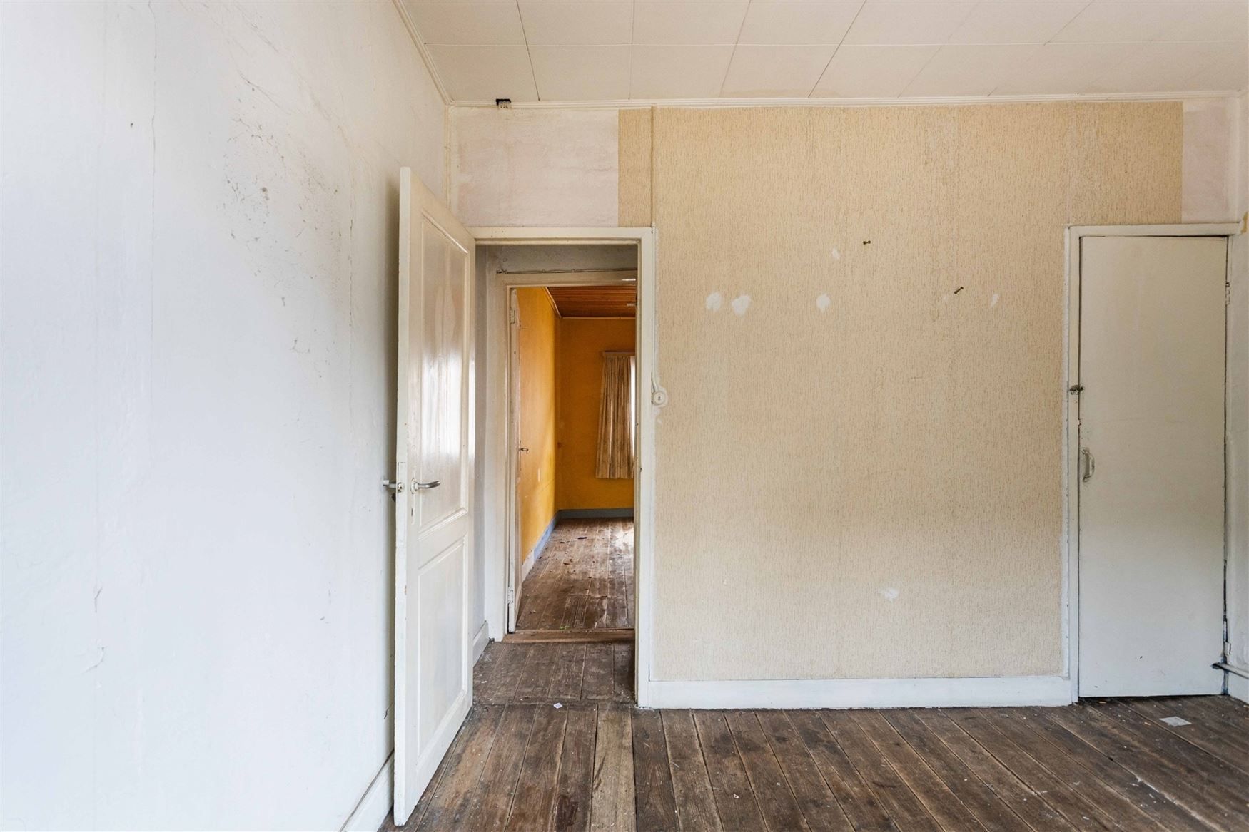 Unieke renovatiekans met 4 slaapkamers nabij centrum Gent foto 12