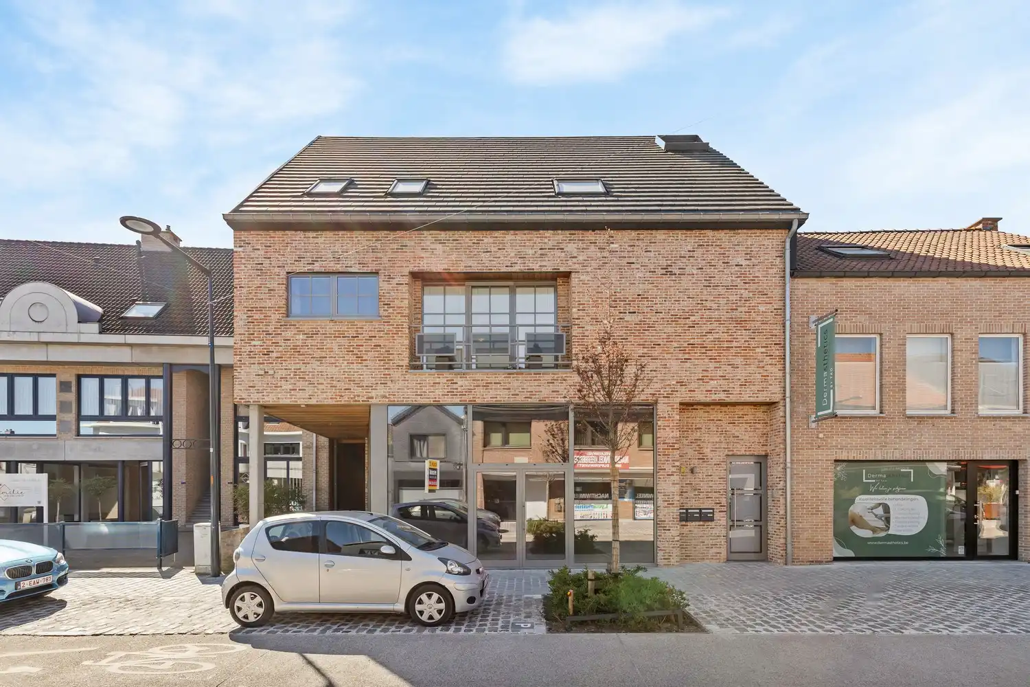In te richten handelsgelijkvloers op toplocatie te Keerbergen foto 2