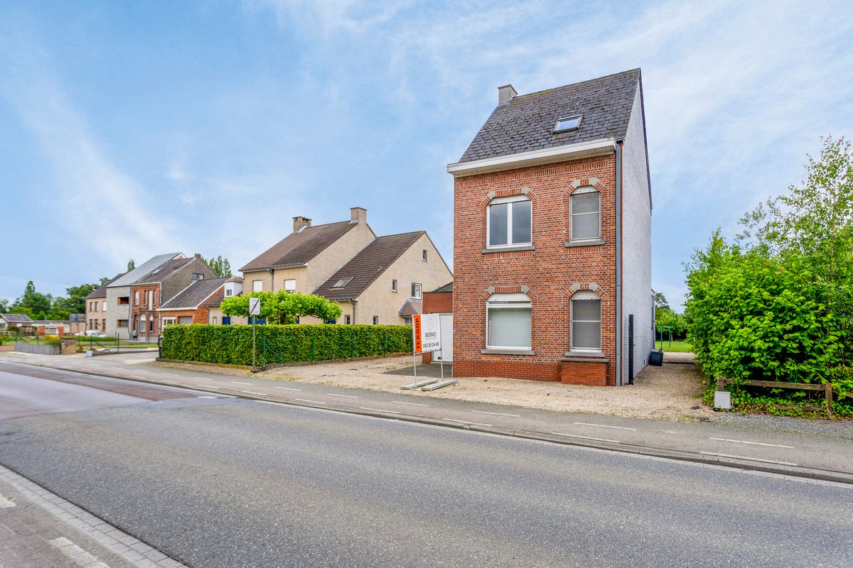 Vrijstaande woning met 4 slaapkamers en zongerichte tuin. foto 26