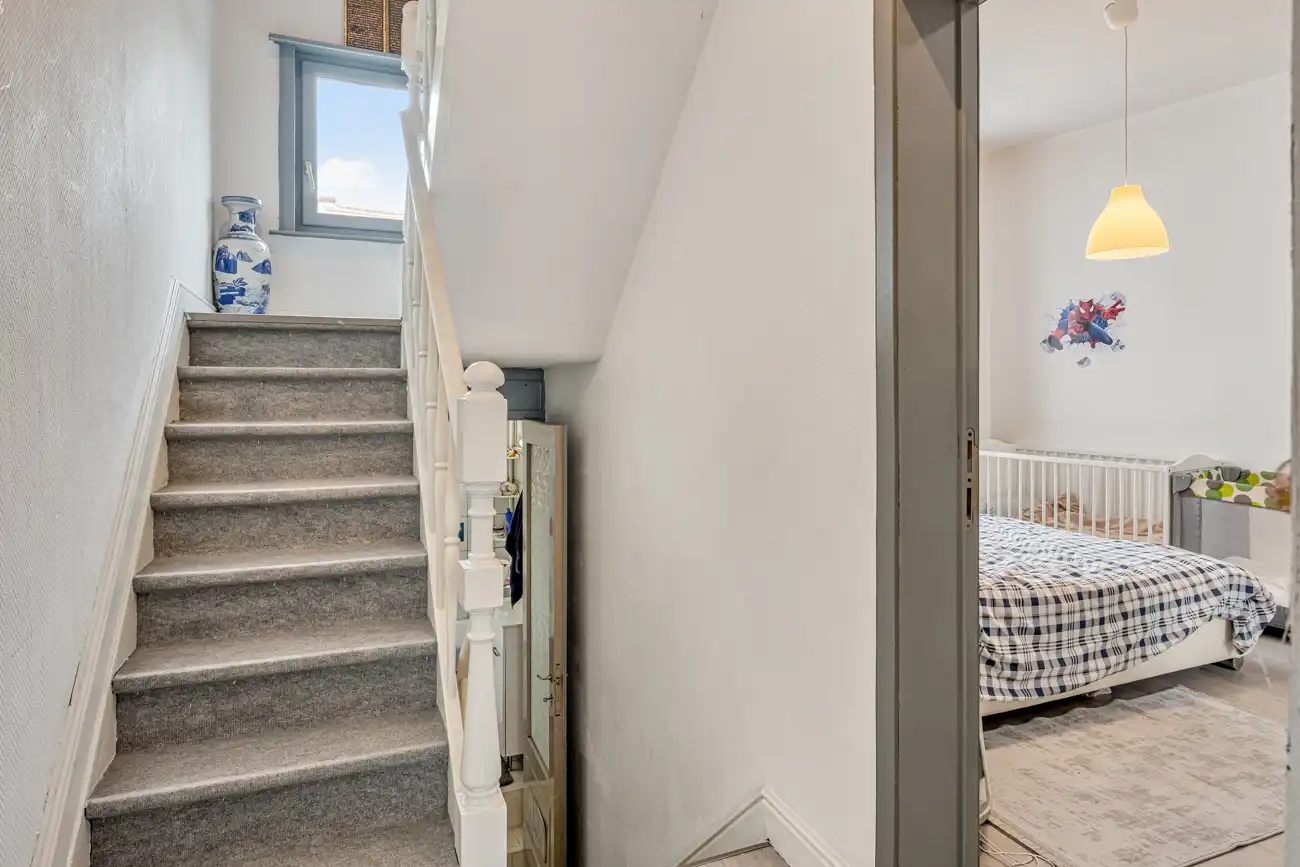 Ruime gesloten woning op een toplocatie in Sint-Amandsberg en nabij het centrum van Gent! foto 13
