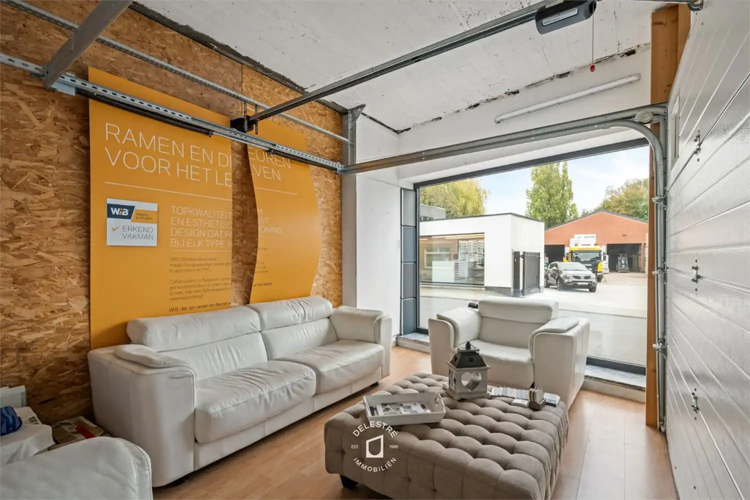 COMMERCIËEL GELIJKVLOERS OP TOPLOCATIE IN HET HART VAN MOORSEL foto 12