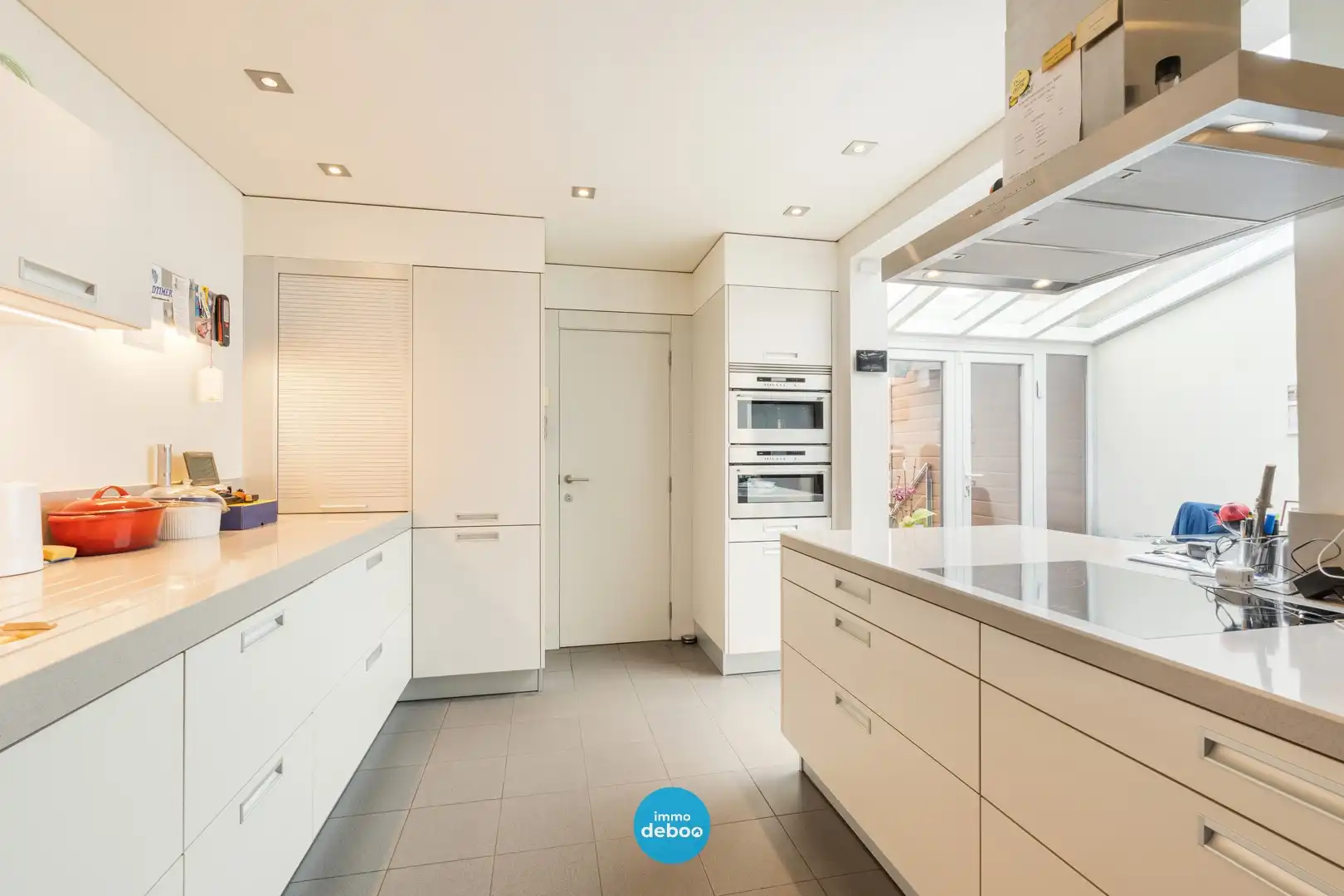 Ruime instapklare beletagewoning te Oostende foto 2