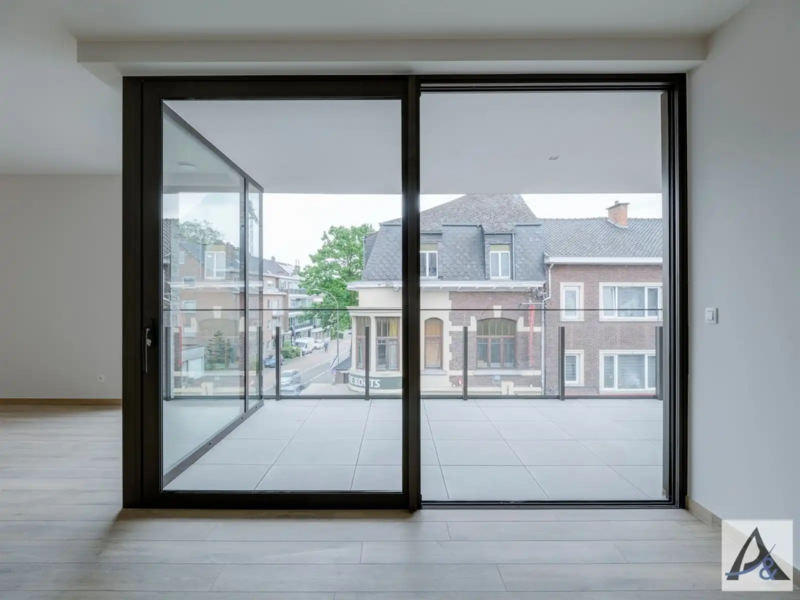 Nieuwbouwappartement 105m² met terras van 16,49m² (2 slpk) foto 11