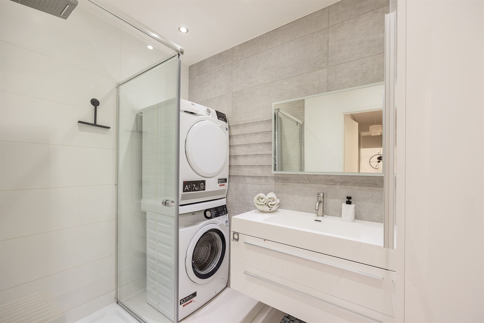 VERHUURD Instapklaar appartement vlakbij 't Zuid foto 12