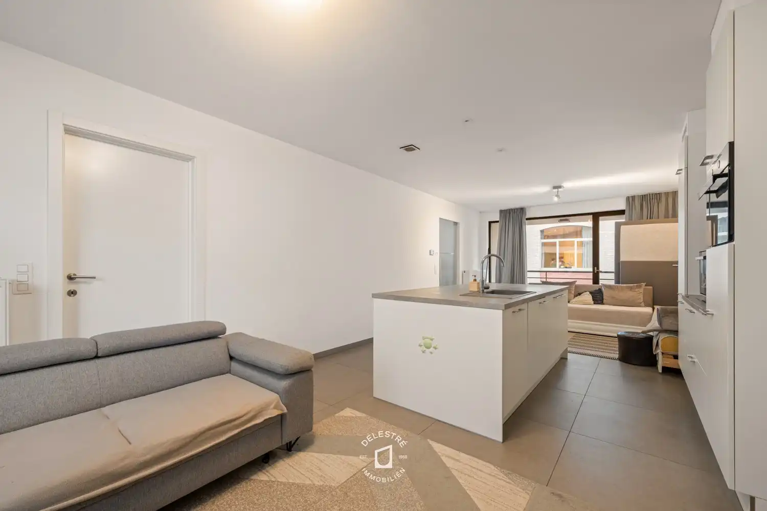 Interessante opbrengsteigendom in hartje Halle – handelsruimte met 2 recente appartementen foto 19