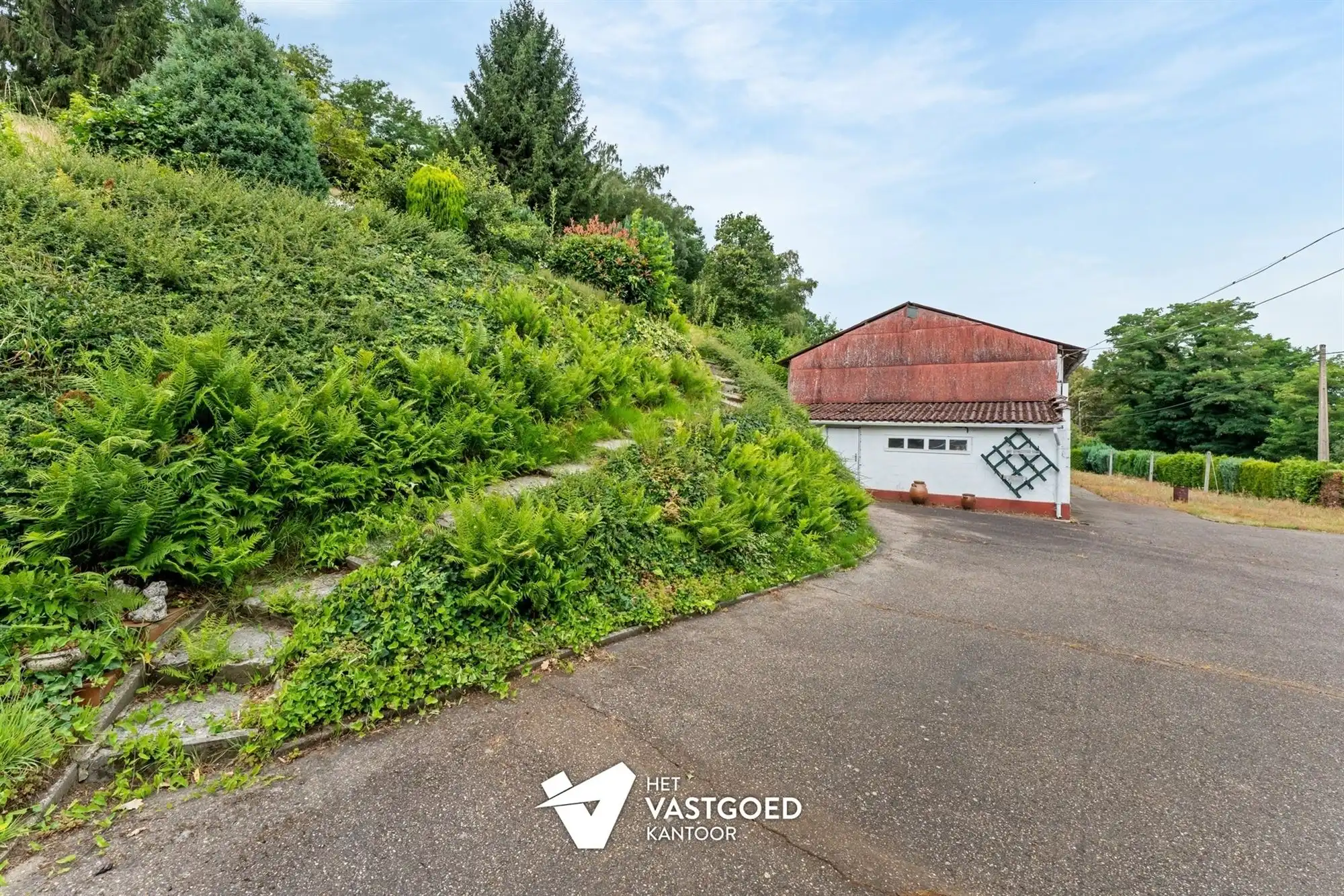 TE RENOVEREN KNUSSE WONING MET TUIN VAN 48A90CA EN LOODS EN GARAGE TE KAGGEVINNE foto 33