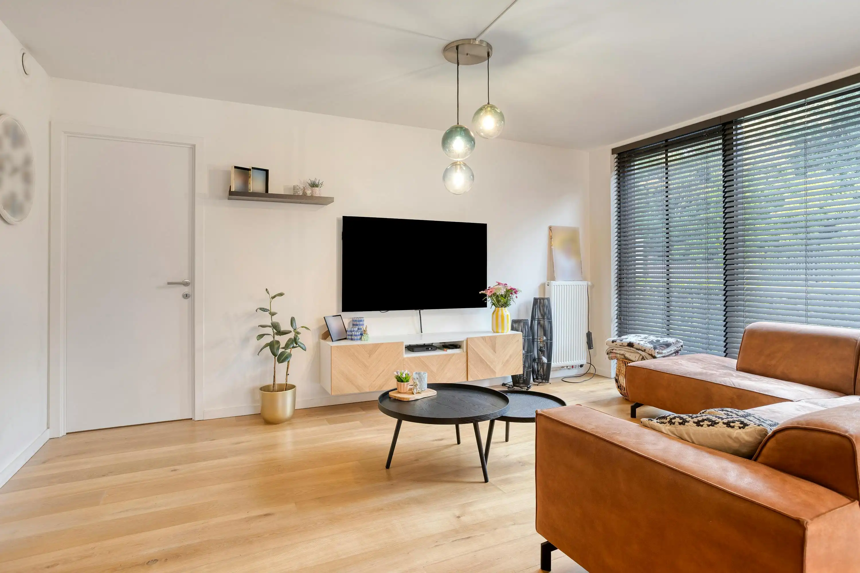 Recent appartement op centrale ligging te koop in Olsene foto 4
