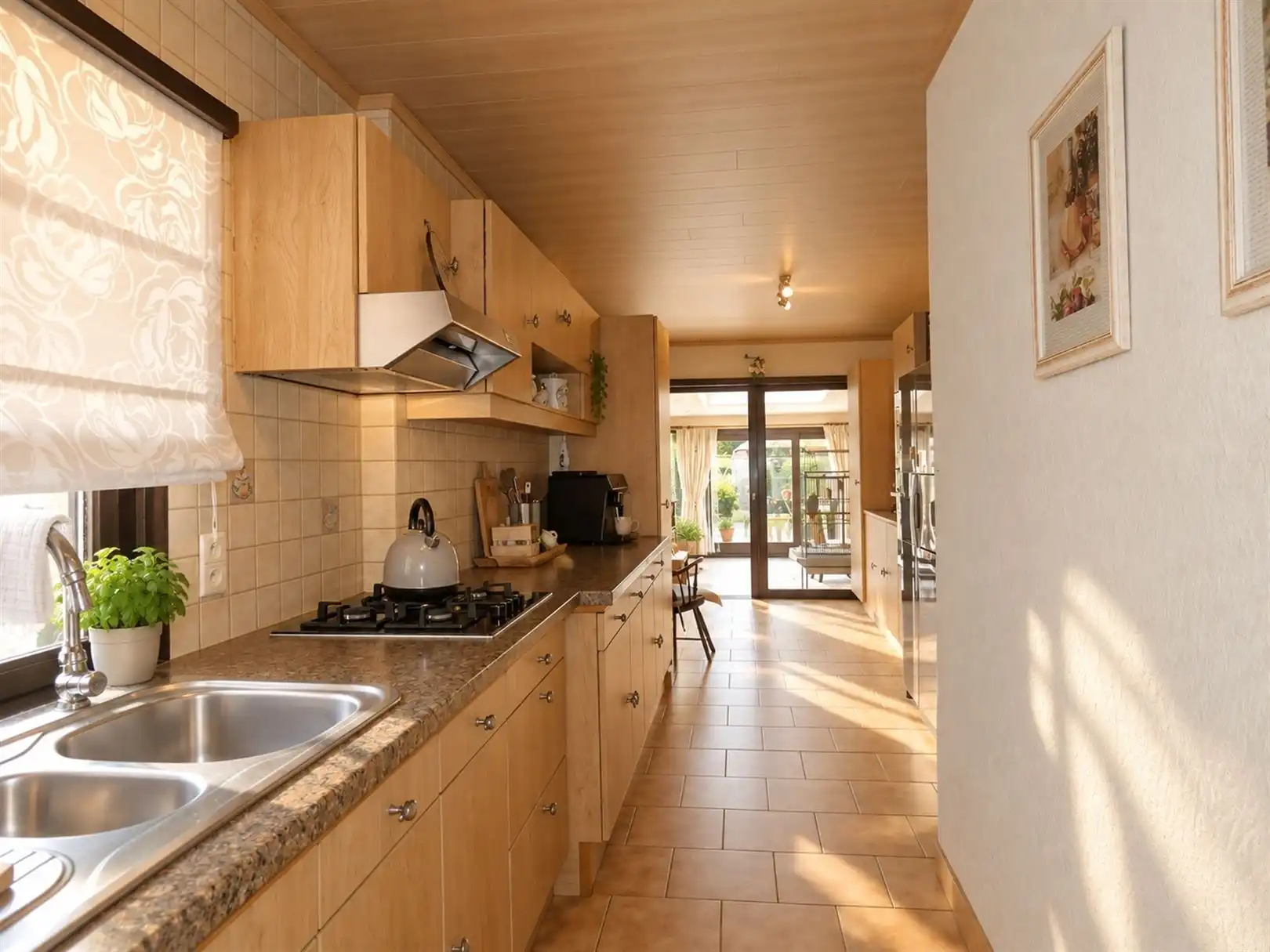 Laagbouwwoning op een mooi perceel van 1.268 m²  foto 6