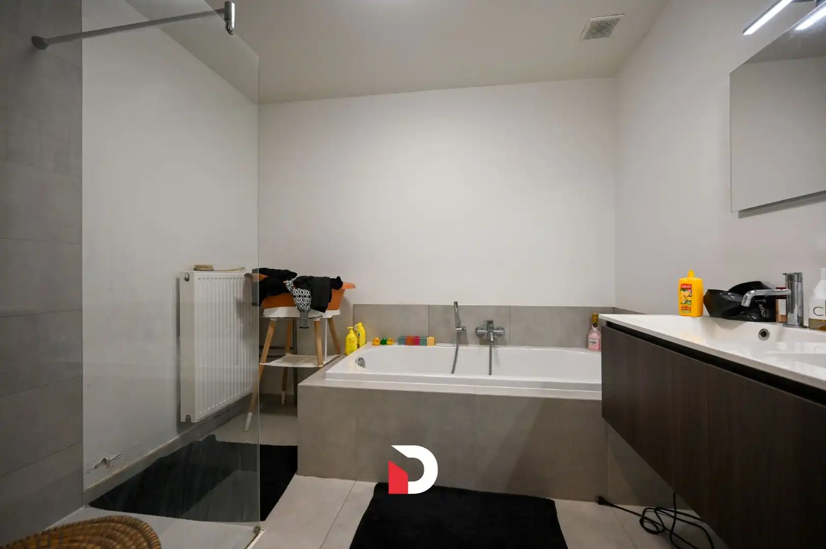 Nieuwbouwwoning ('2019) in een kleinschalig woonproject op een toplocatie. foto 9