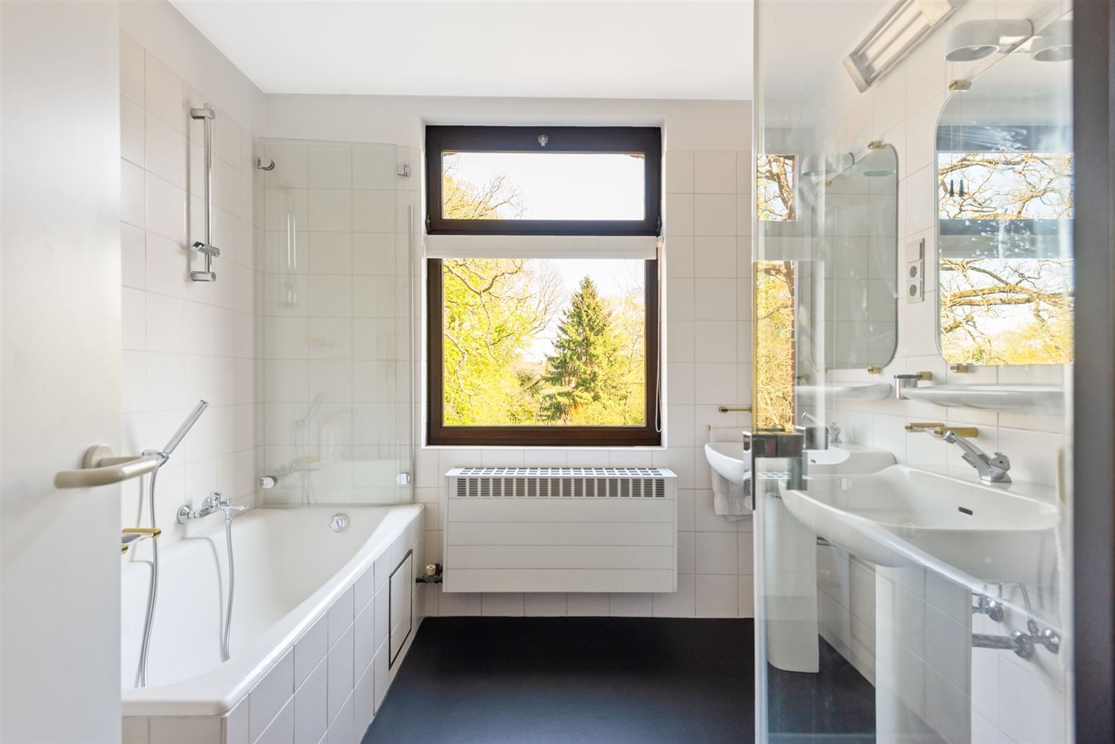 Statige meesterwoning 'Torenhof' met recente aanbouw op ca. 2.370m2 foto 14