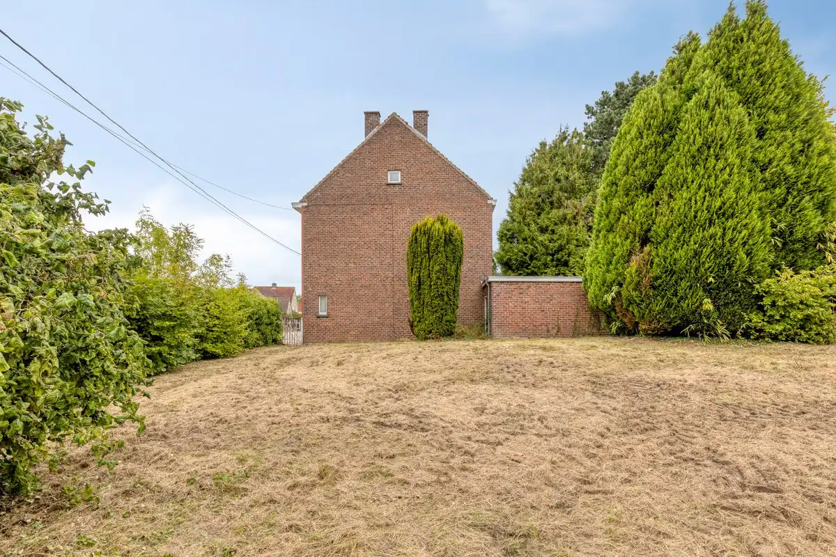 Ruime woning met veel potentieel op perceel van bijna 18 are foto 14