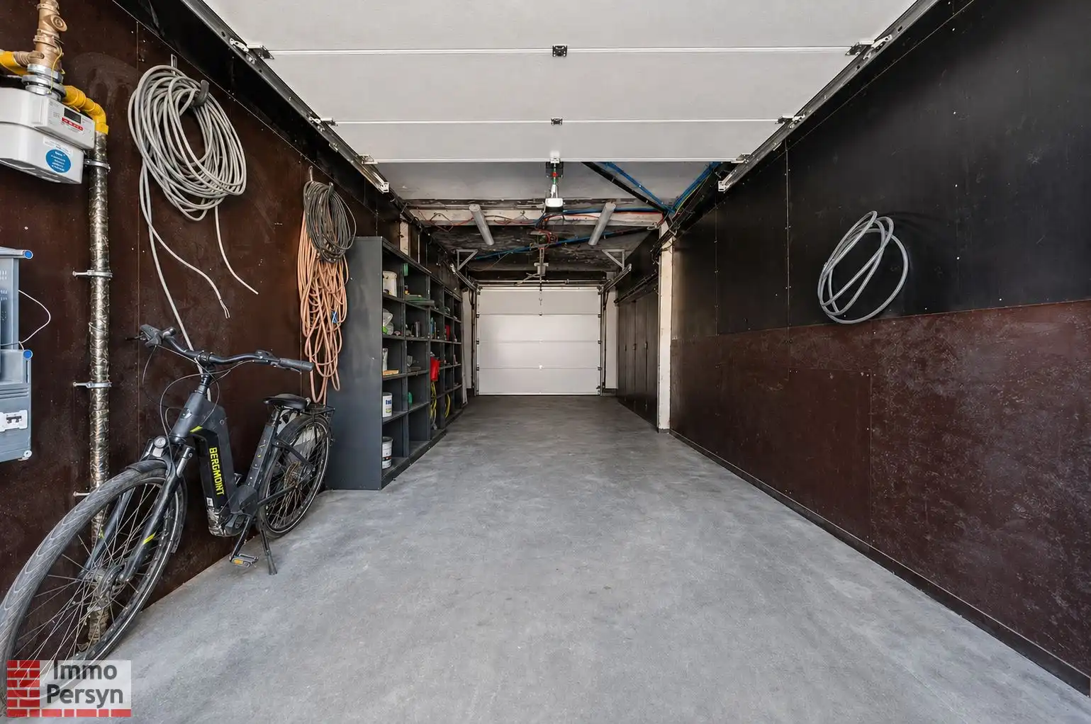 Unieke investeringskans: Handelspand met appartement foto 35