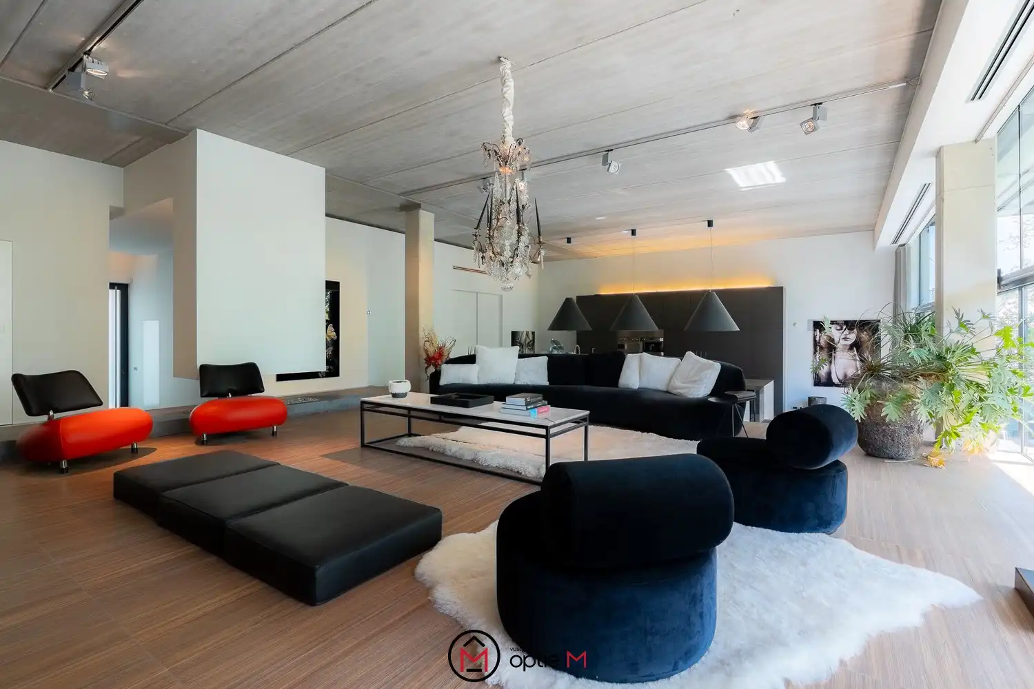 Unieke loft met hoogwaardige afwerking te koop in Hasselt foto 2