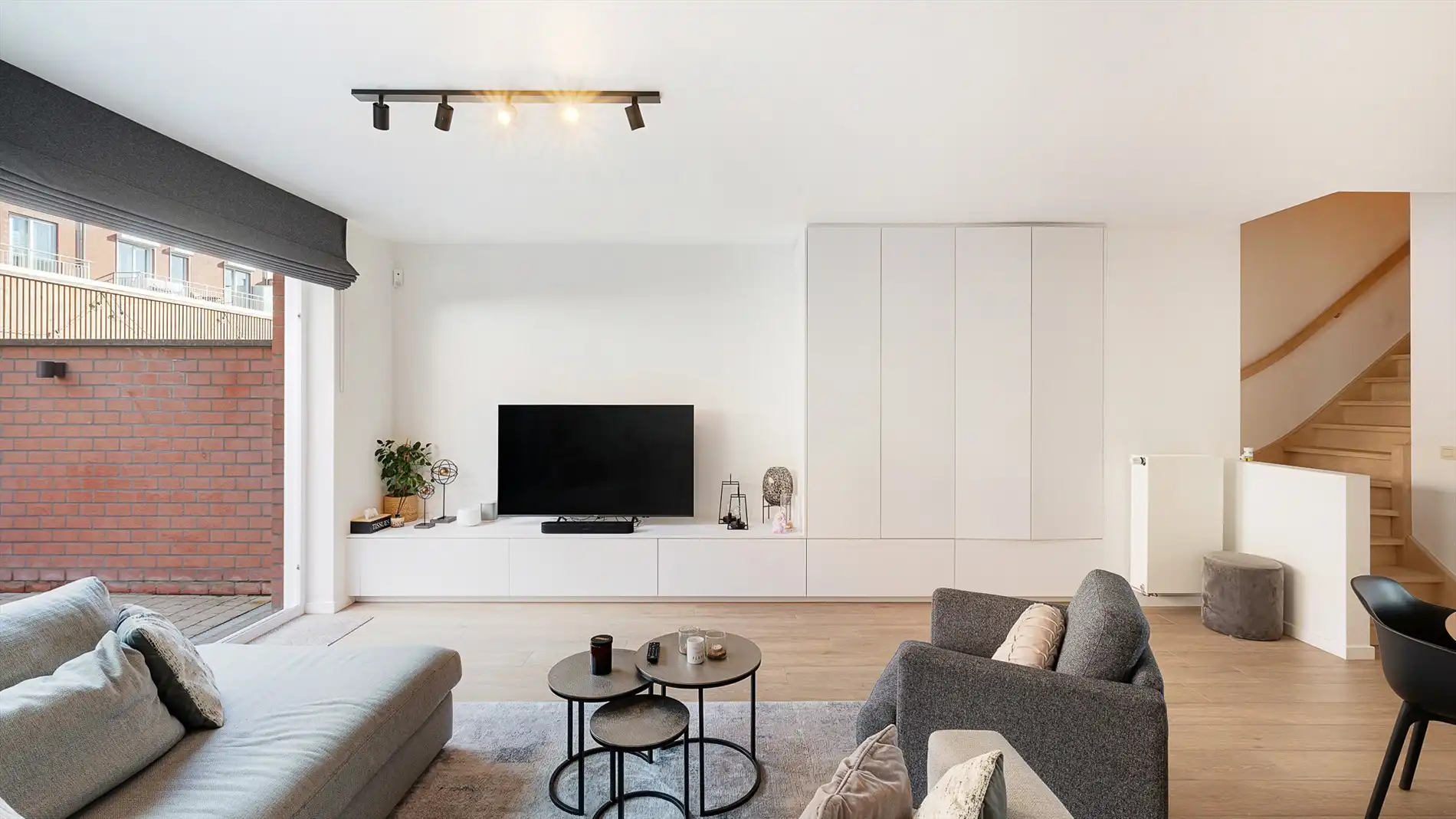 Ruime, recente woning op uitstekende ligging foto 7