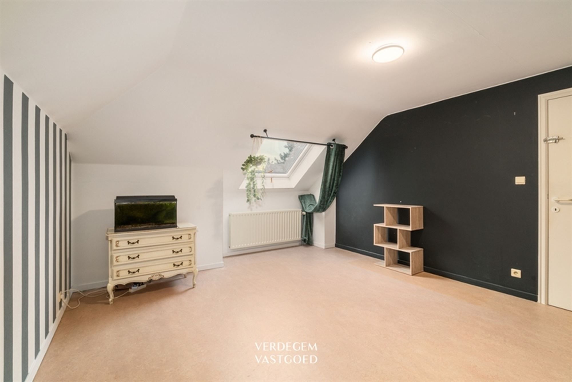 Rustig gelegen duplexappartement met 2 ruime slaapkamers en garage foto 10