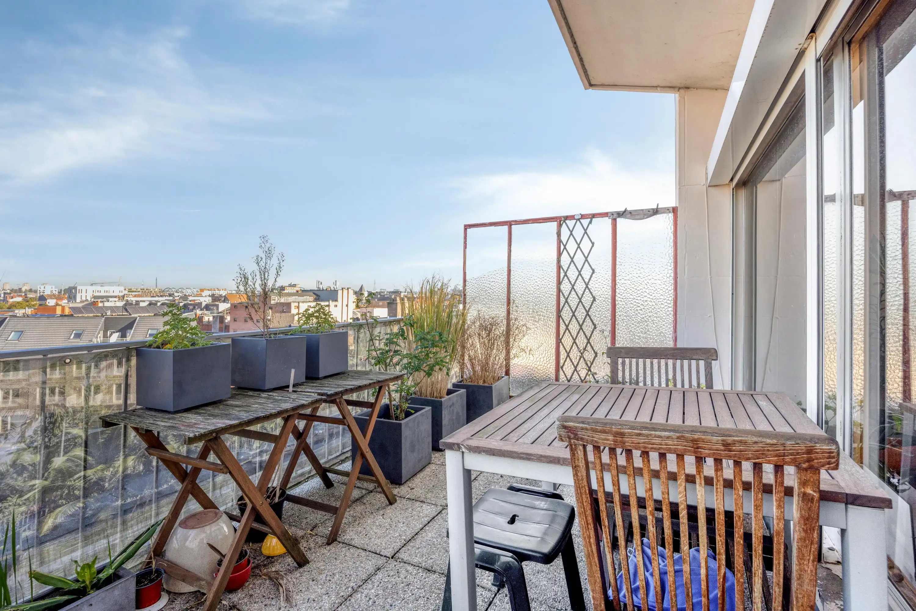 Twee slpk appartement met ruim terras te koop in Antwerpen foto 6