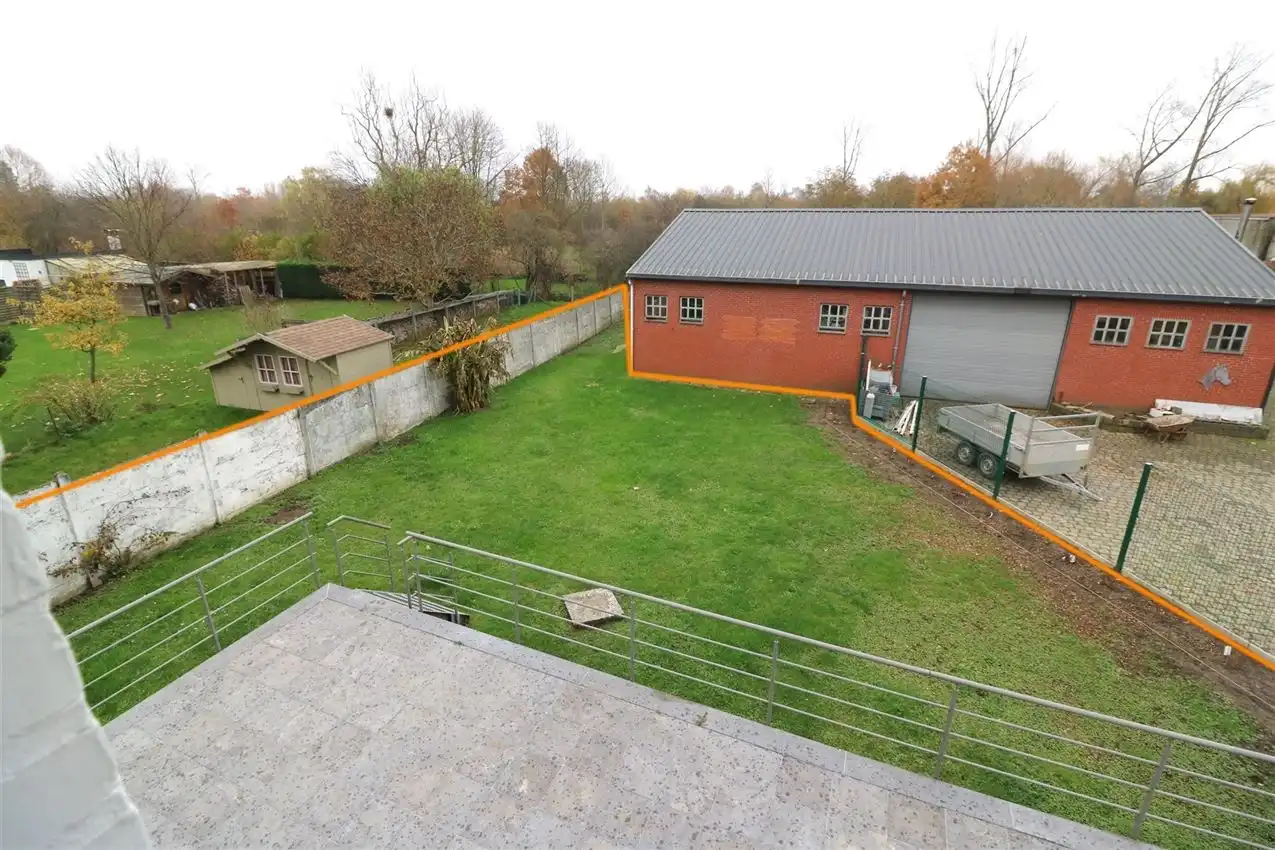 Villawoning, nabij station, 3 slpk., mooie omgeving, instapklaar foto 4