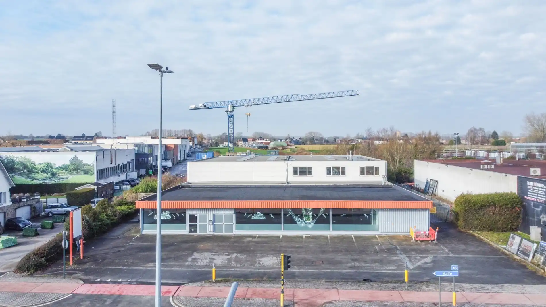 PROJECTGEBOUW/PROJECTGROND ! foto 2