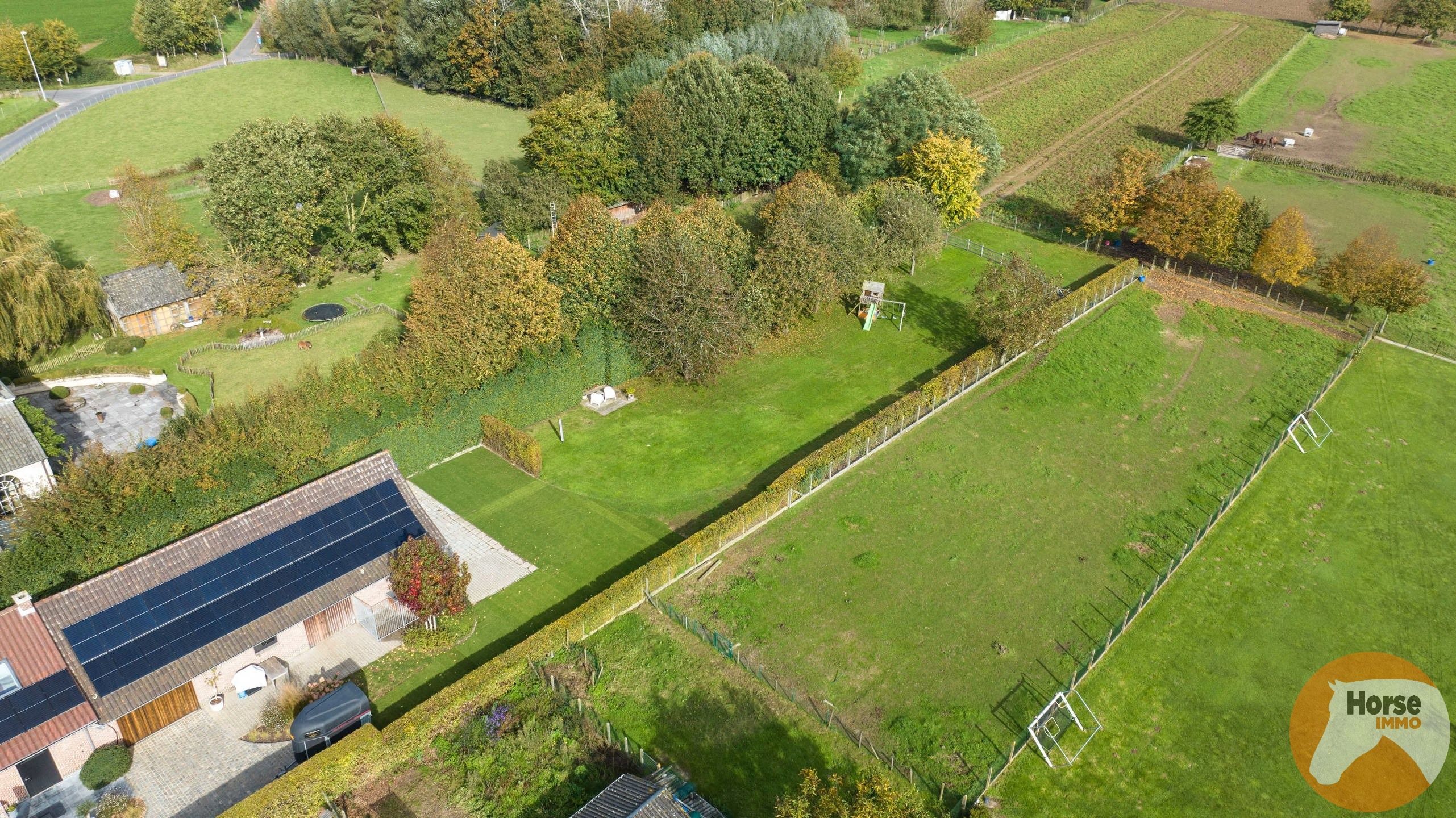 ZOTTEGEM - Instapklare ruime charmewoning op 1HA  foto 36